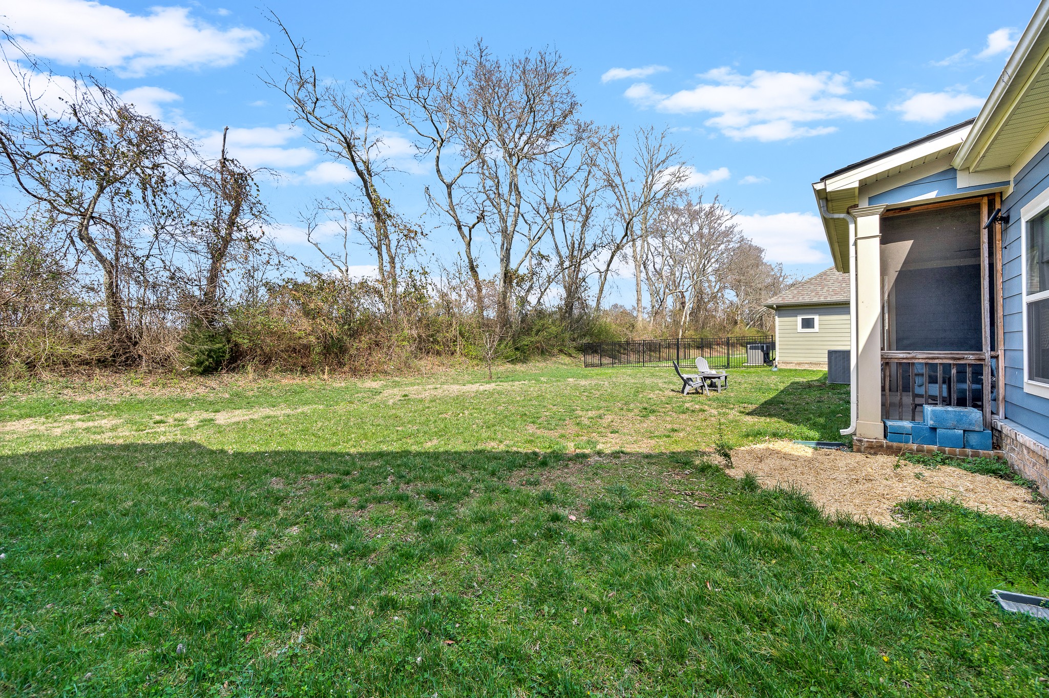5316 Starnes Dr
