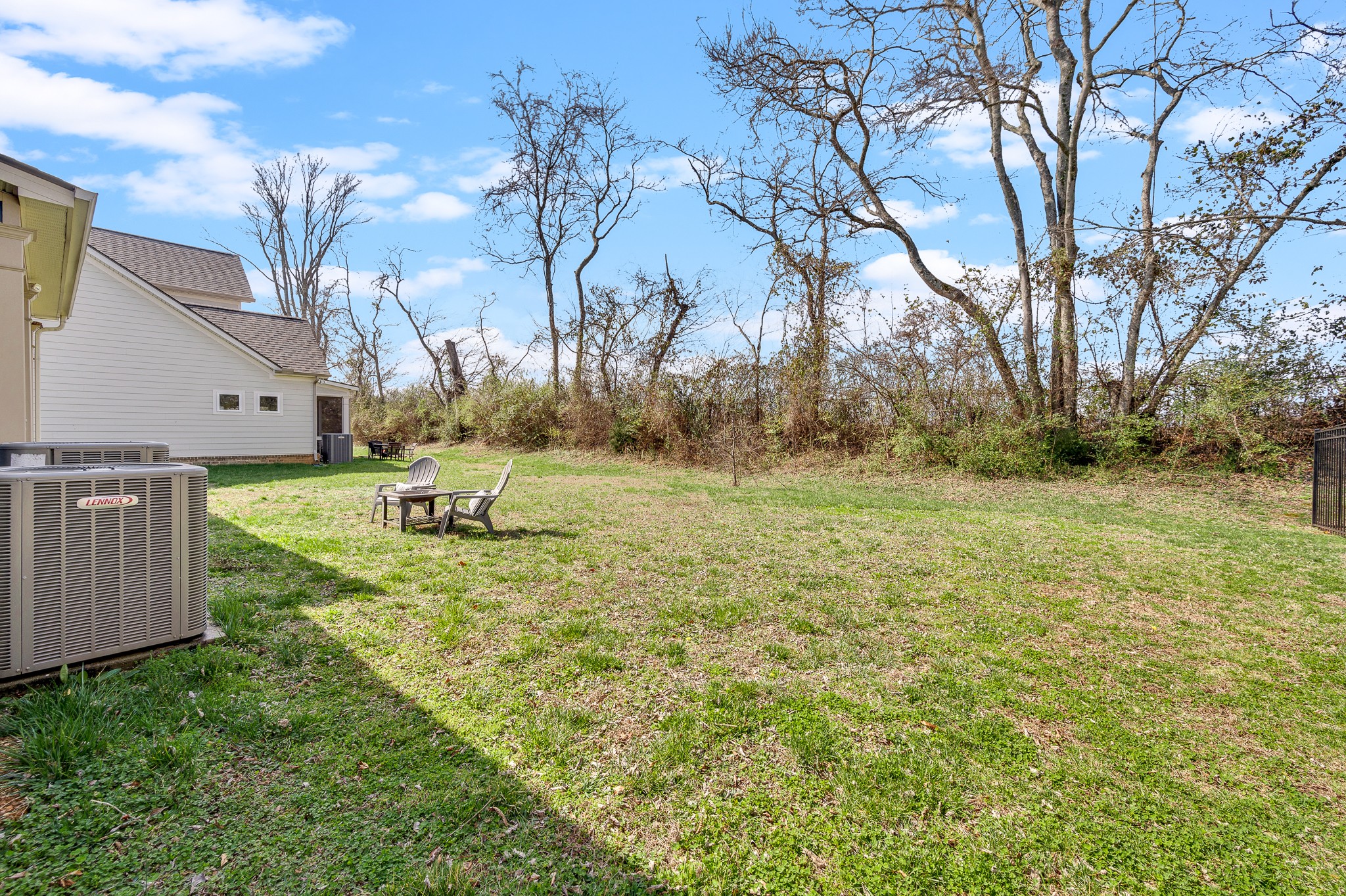 5316 Starnes Dr