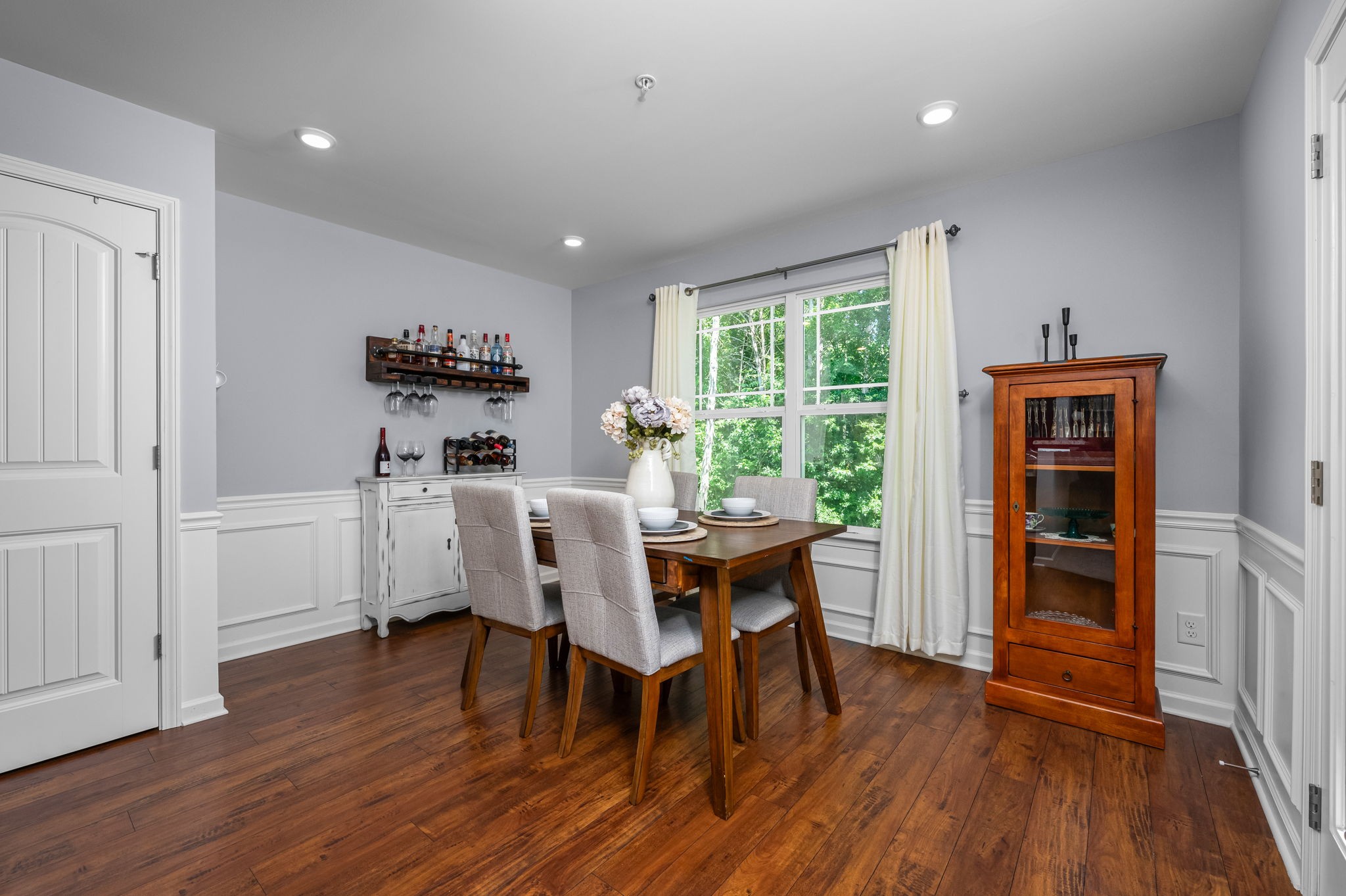 309 Bakerview St