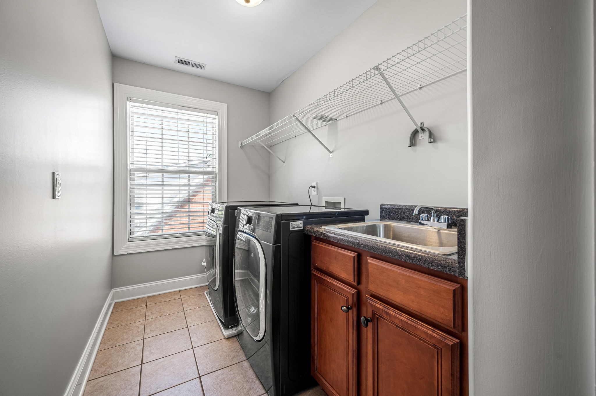 1406 Balson Dr