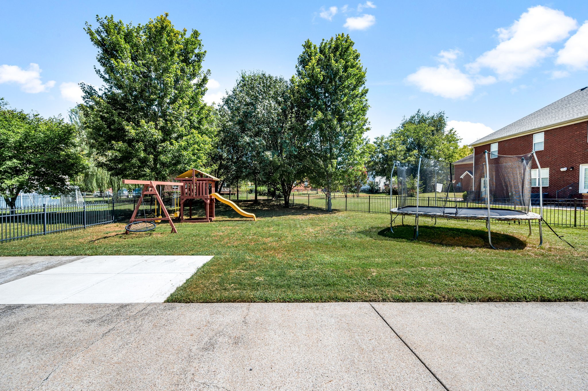 1406 Balson Dr