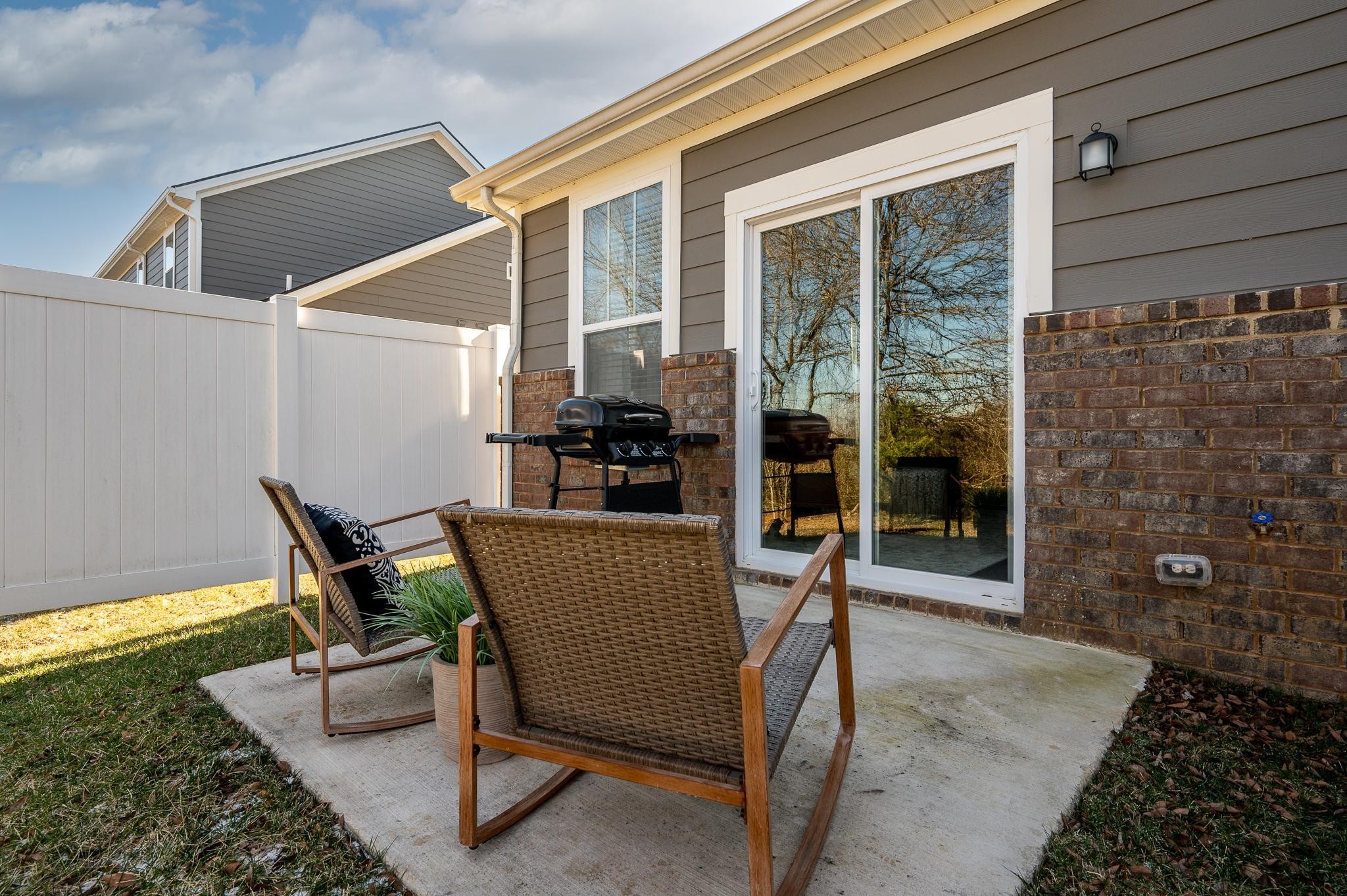 4214 Aragorn Way