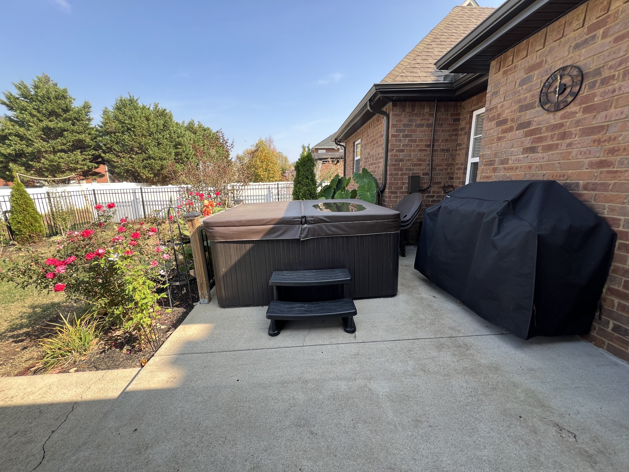 5152 Starnes Dr
