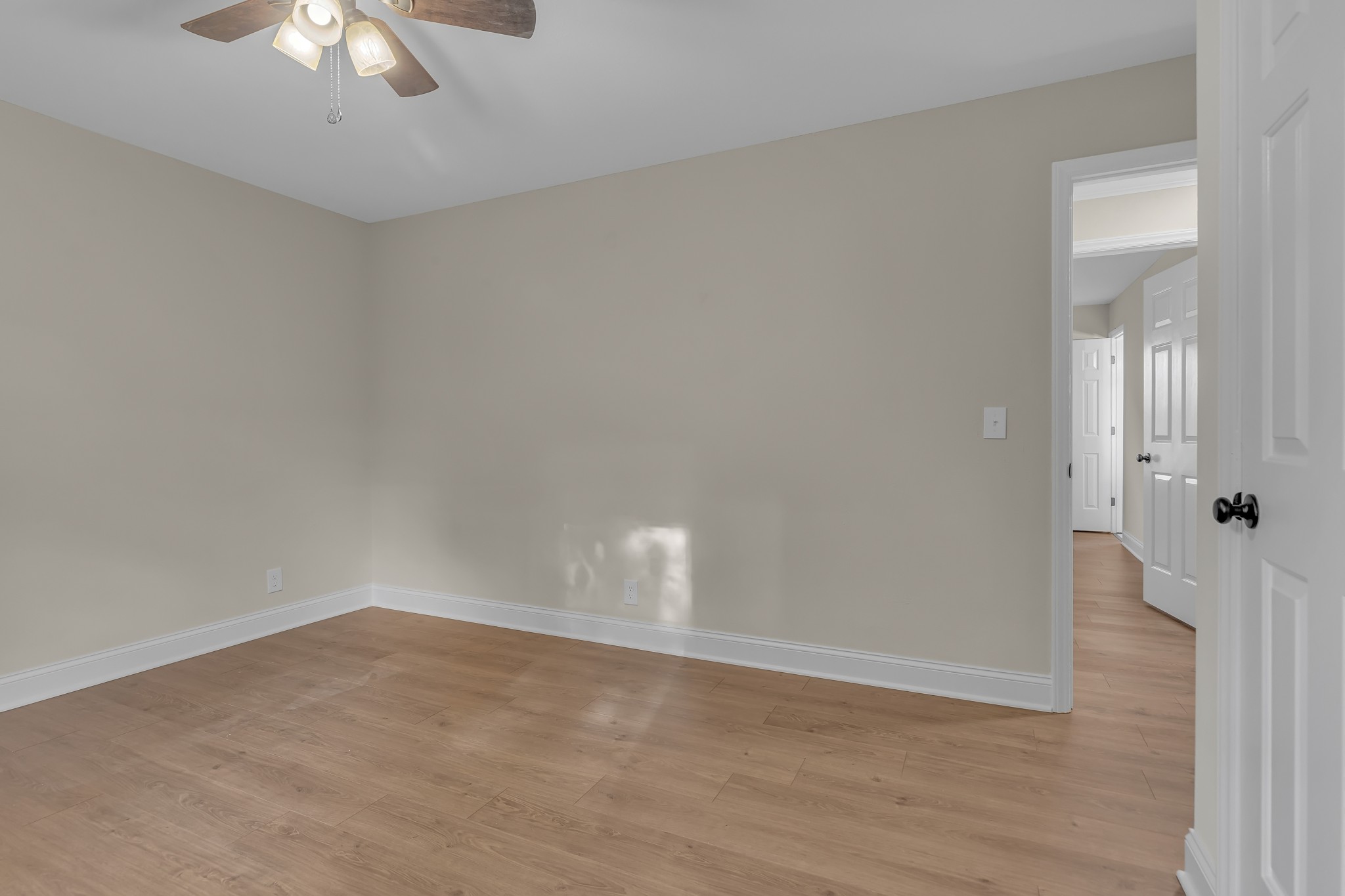 2901 Bridle Dr