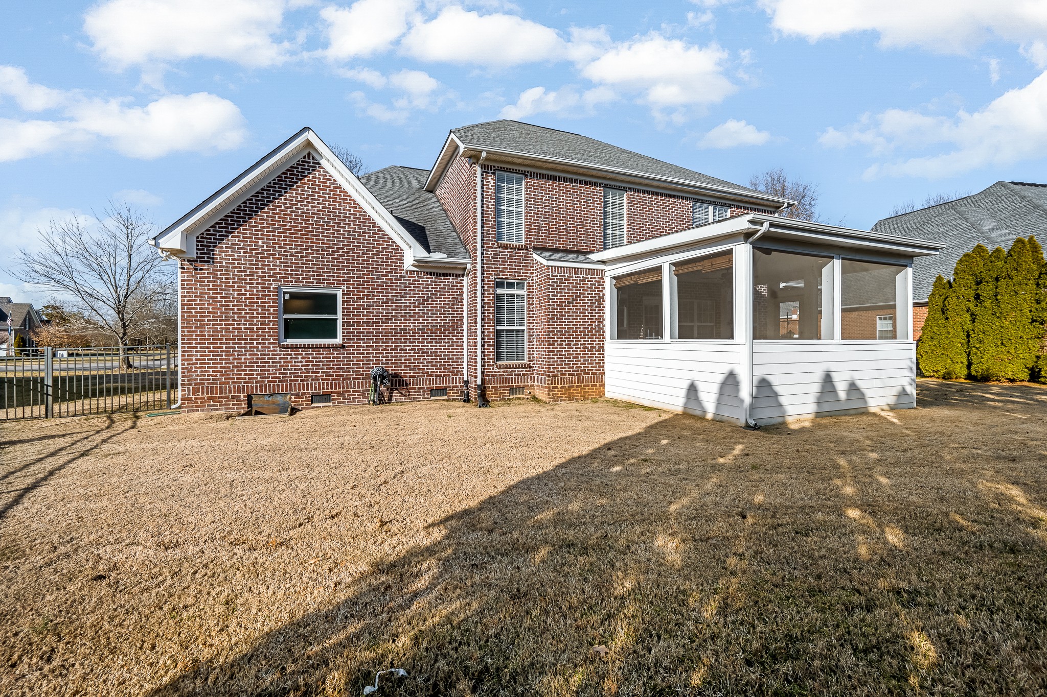5453 Cavendish Dr