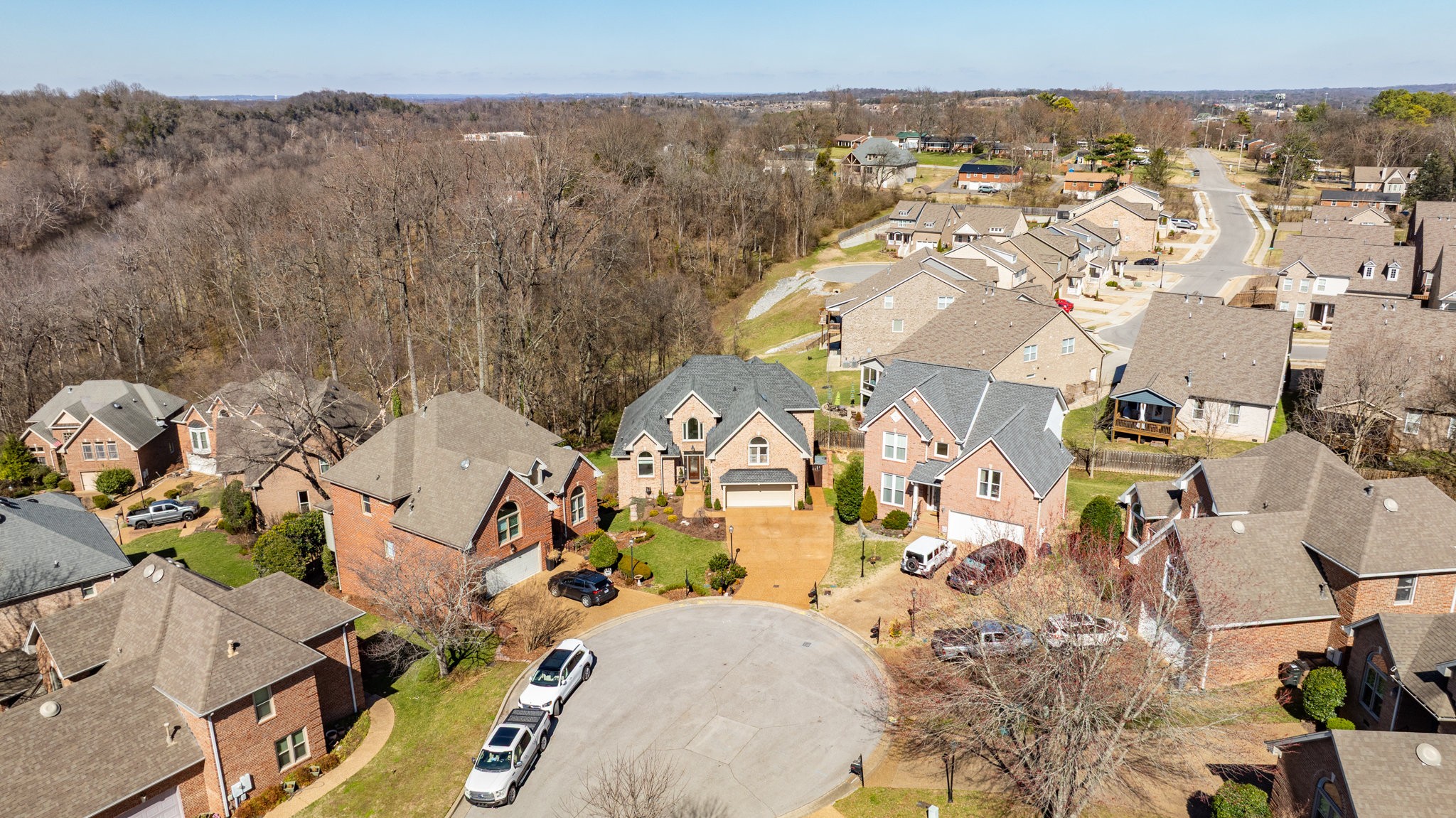 609 Rivercrest Way