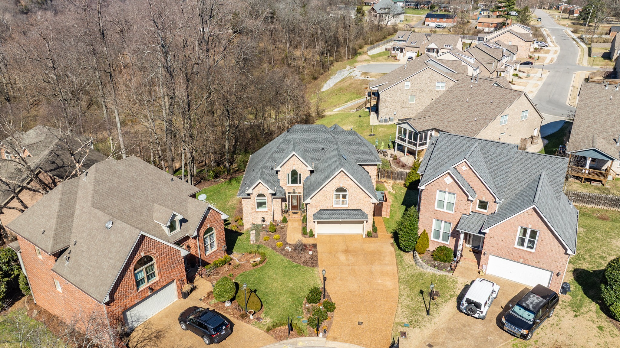 609 Rivercrest Way
