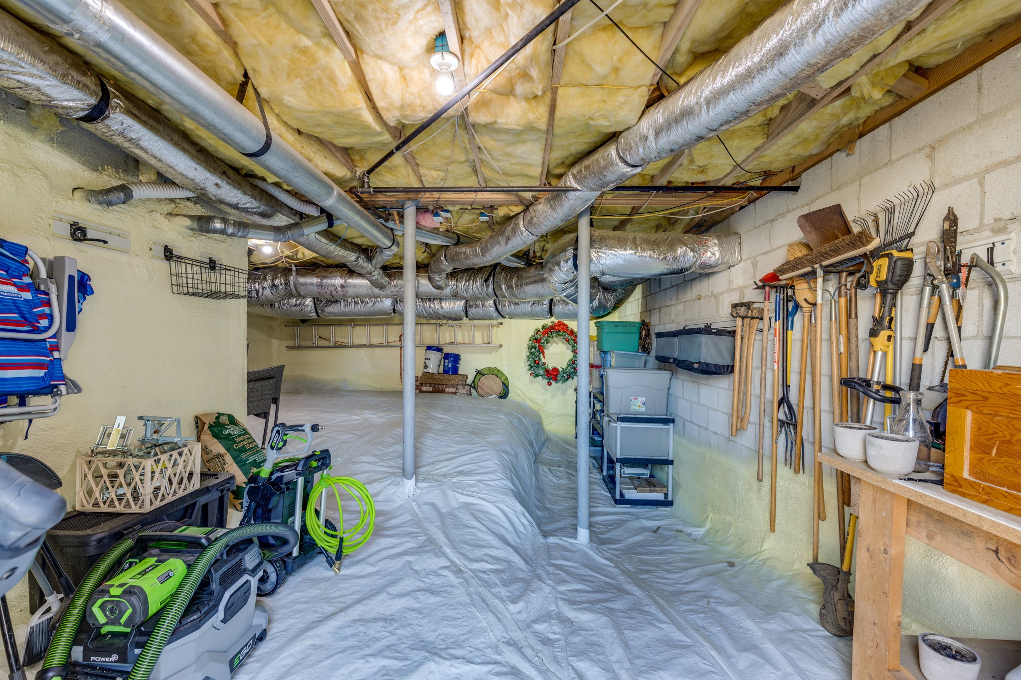 609 Rivercrest Way