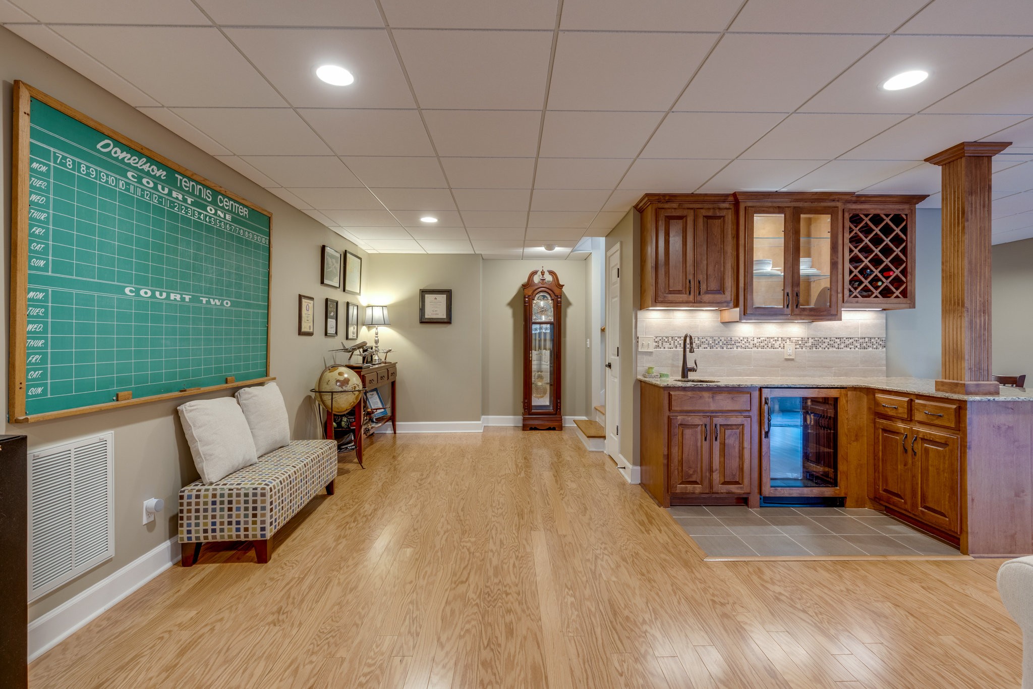 609 Rivercrest Way