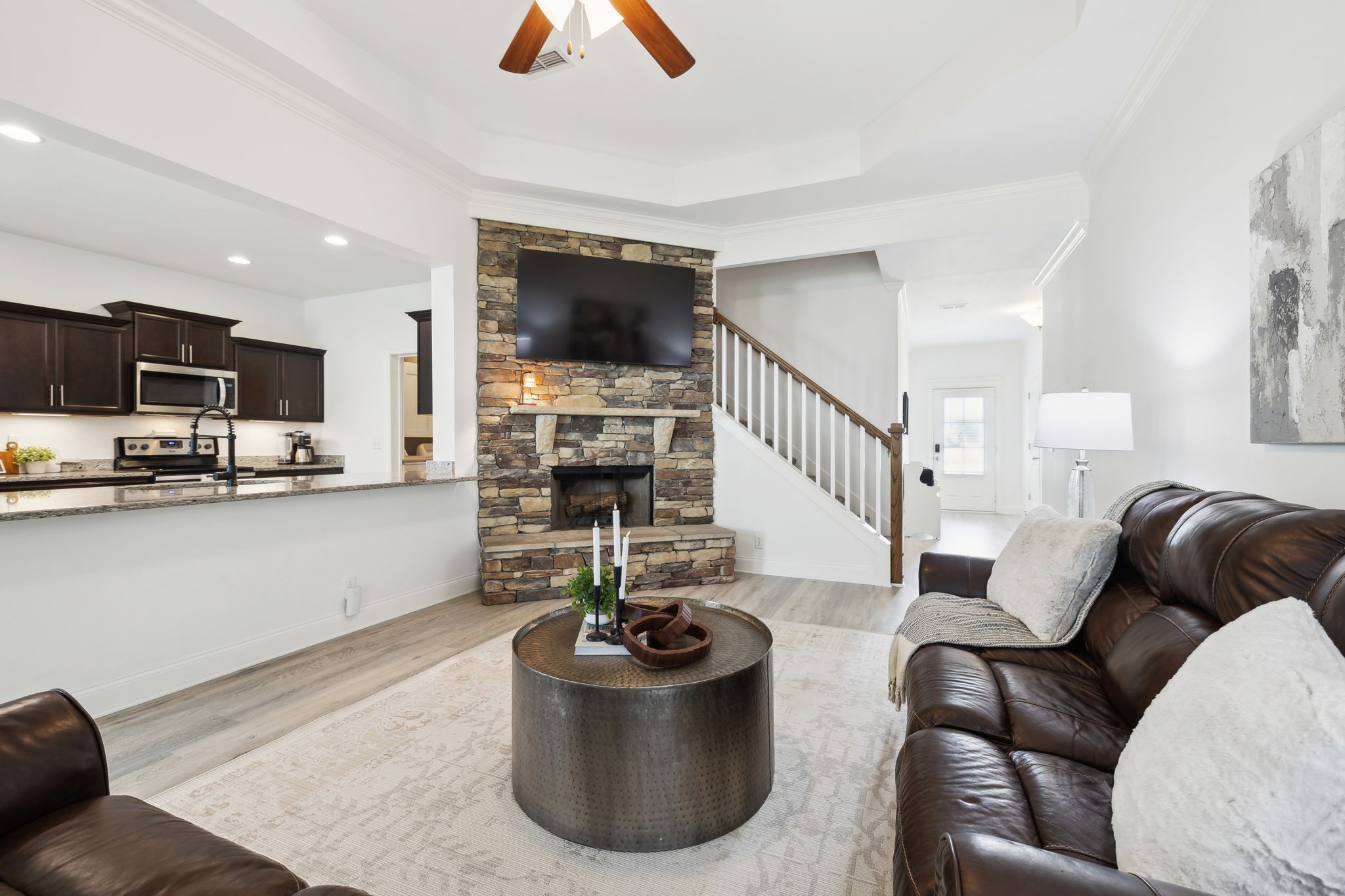 1216 Avery Dr