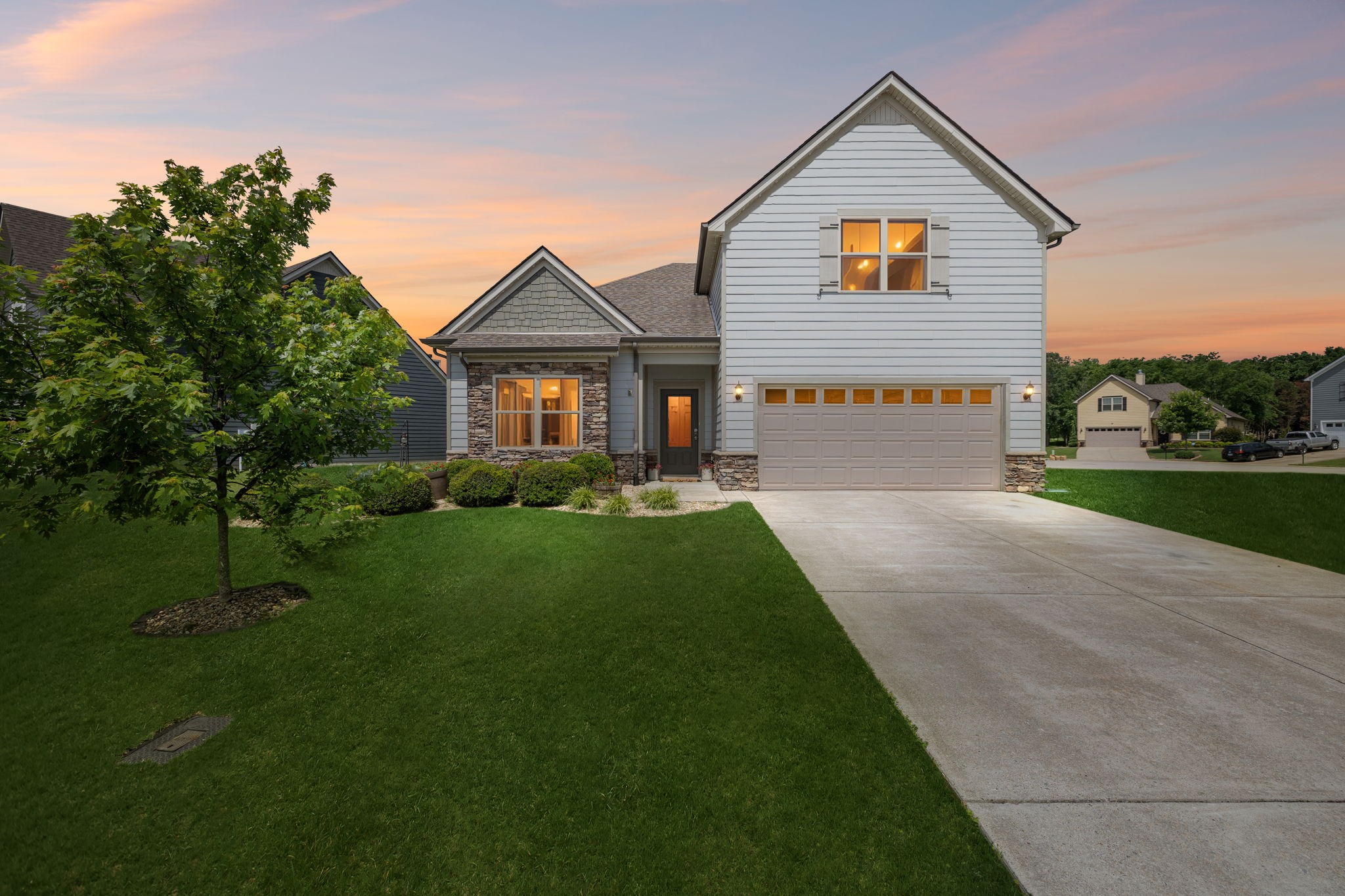 1216 Avery Dr