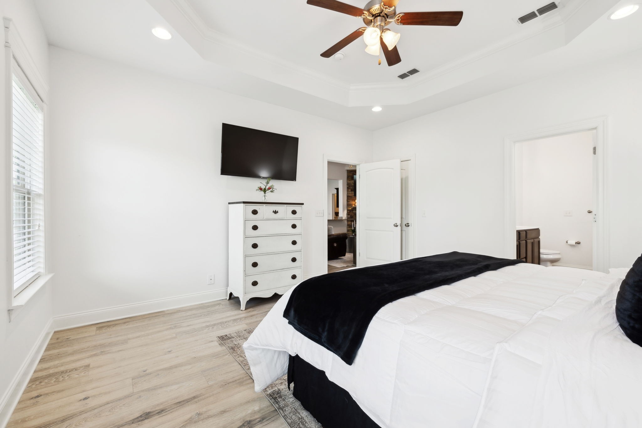 1216 Avery Dr