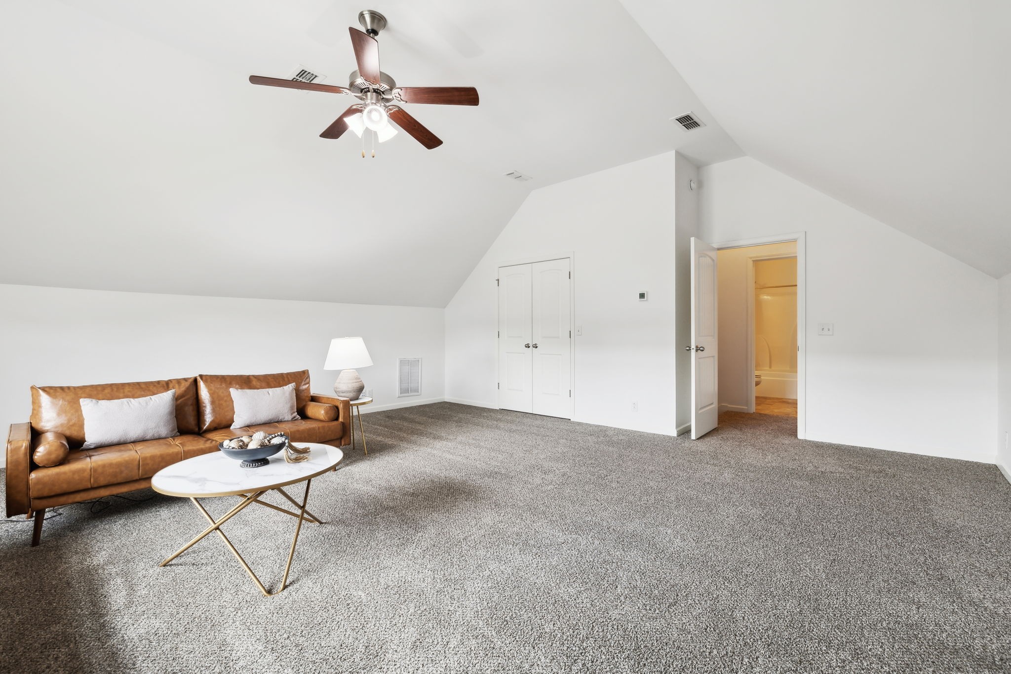 1216 Avery Dr