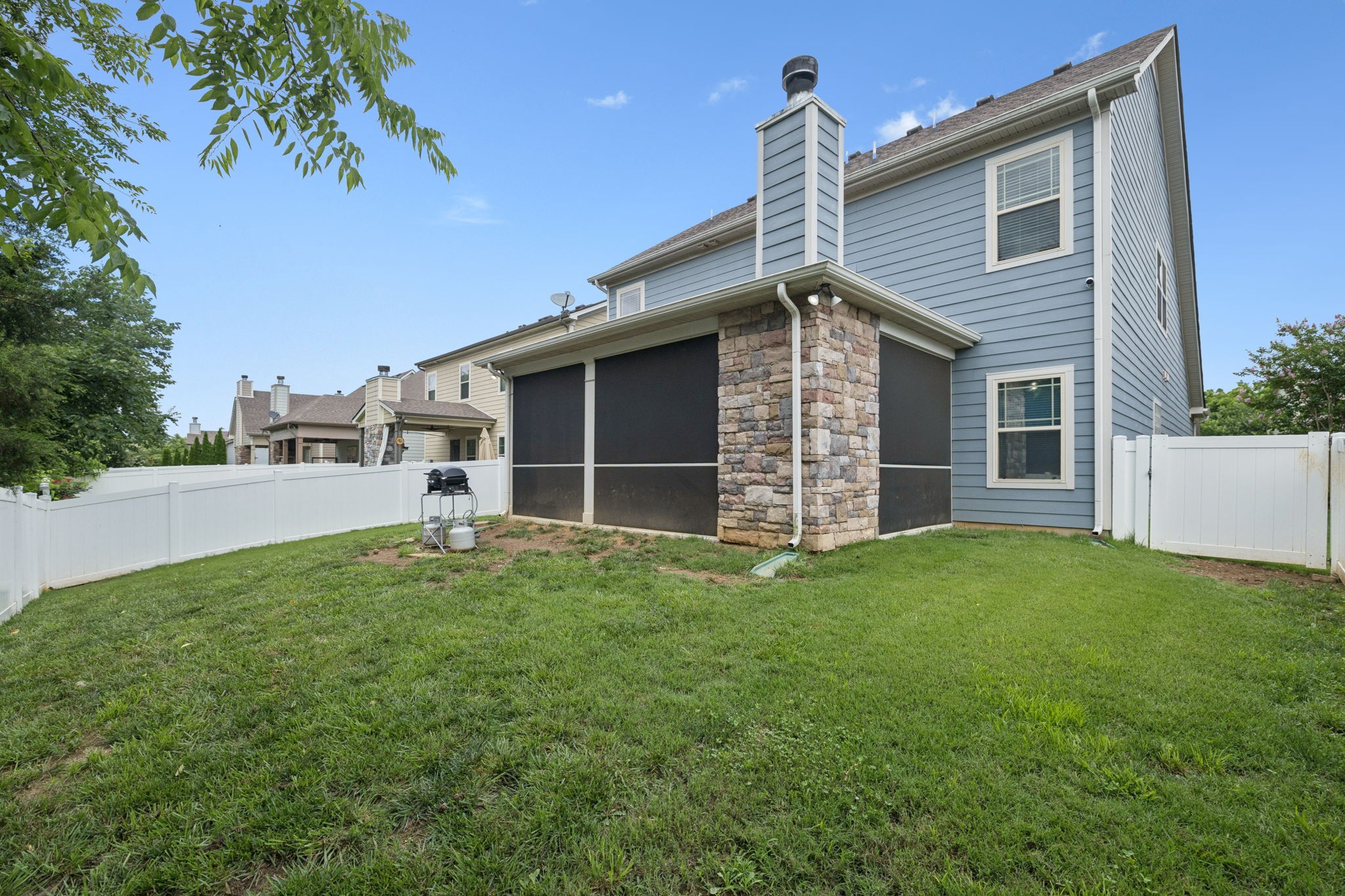 5846 Enclave Dr