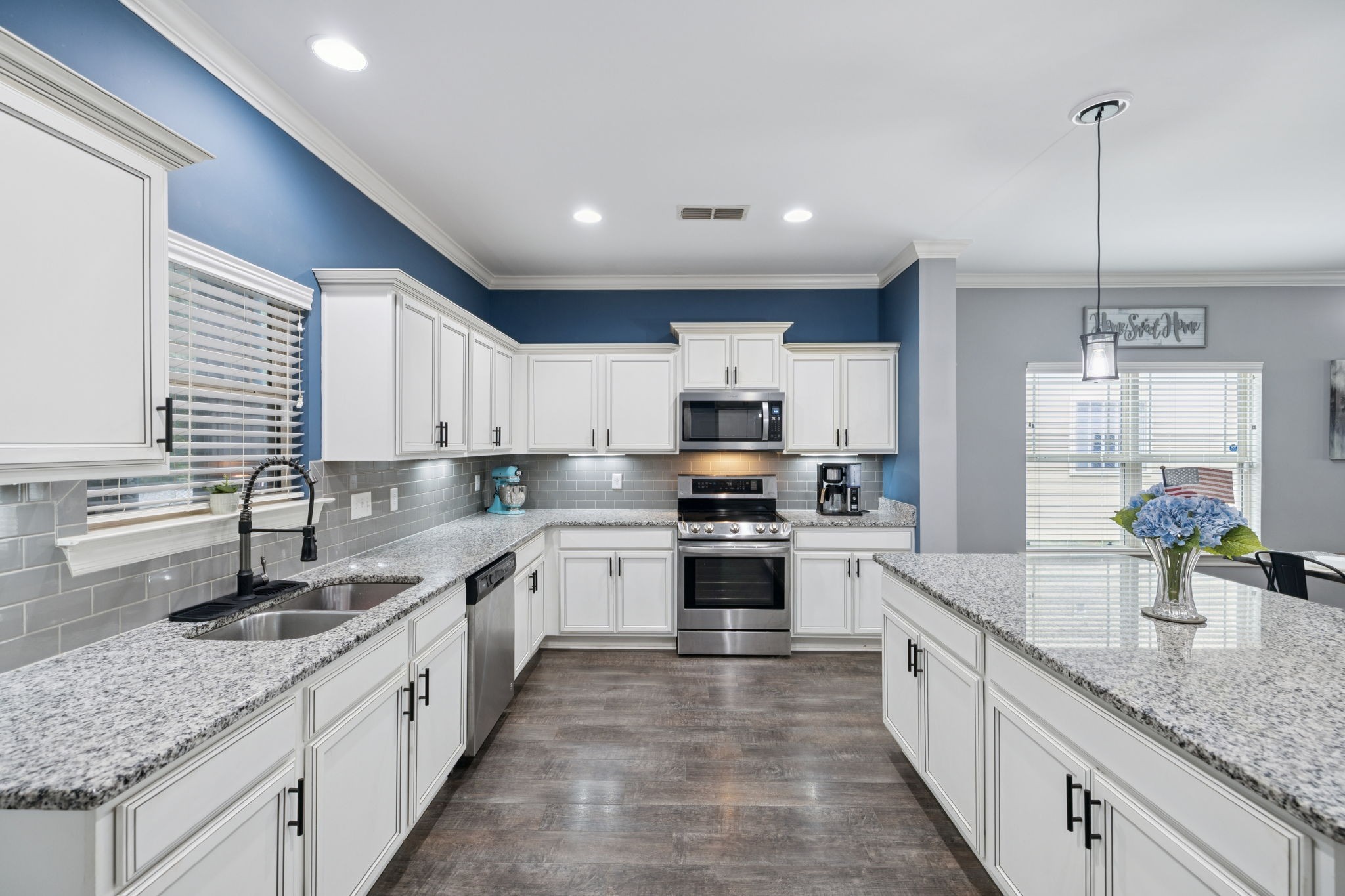 5846 Enclave Dr