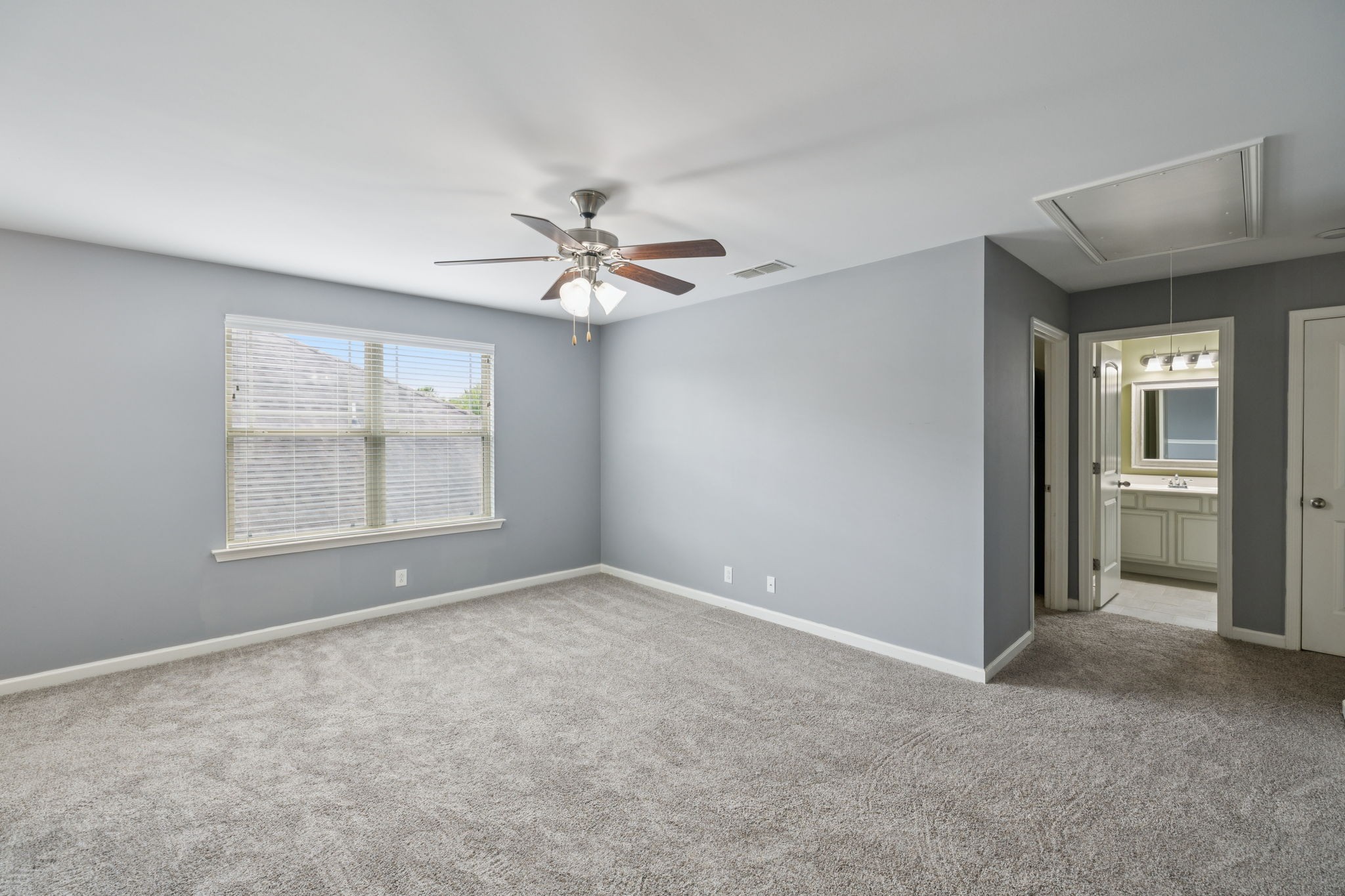 5846 Enclave Dr
