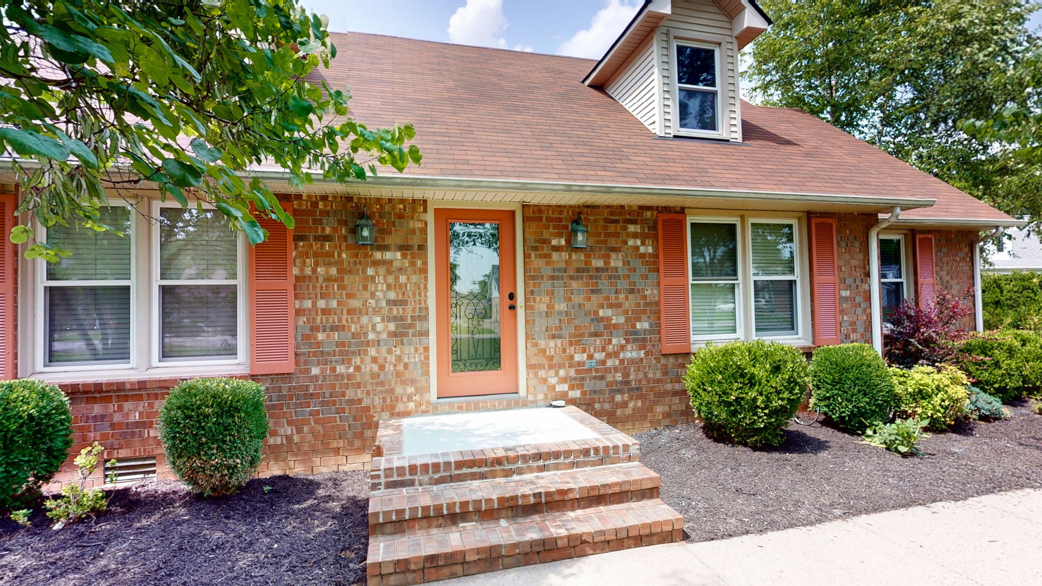 1188 Peebles Dr