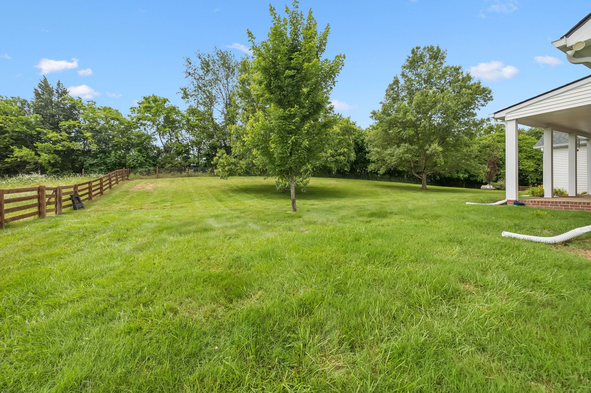 1387 Floyd Rd