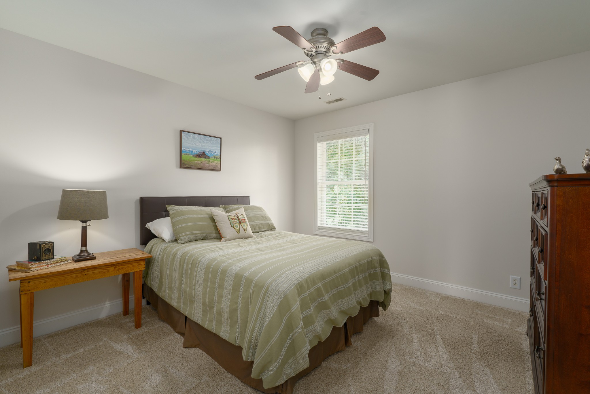 2208 Oakside Ct