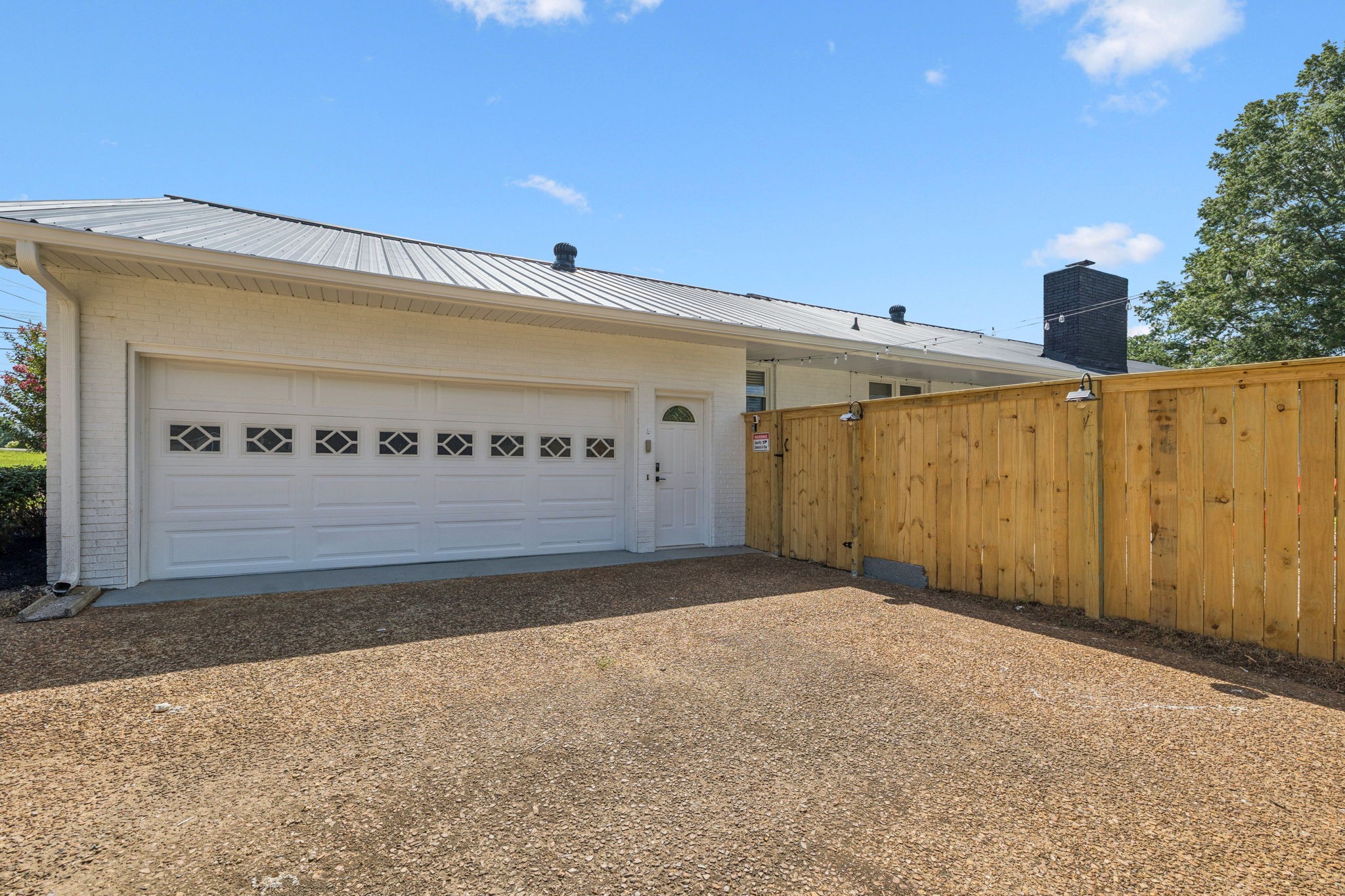 6904 Old Nashville Hwy