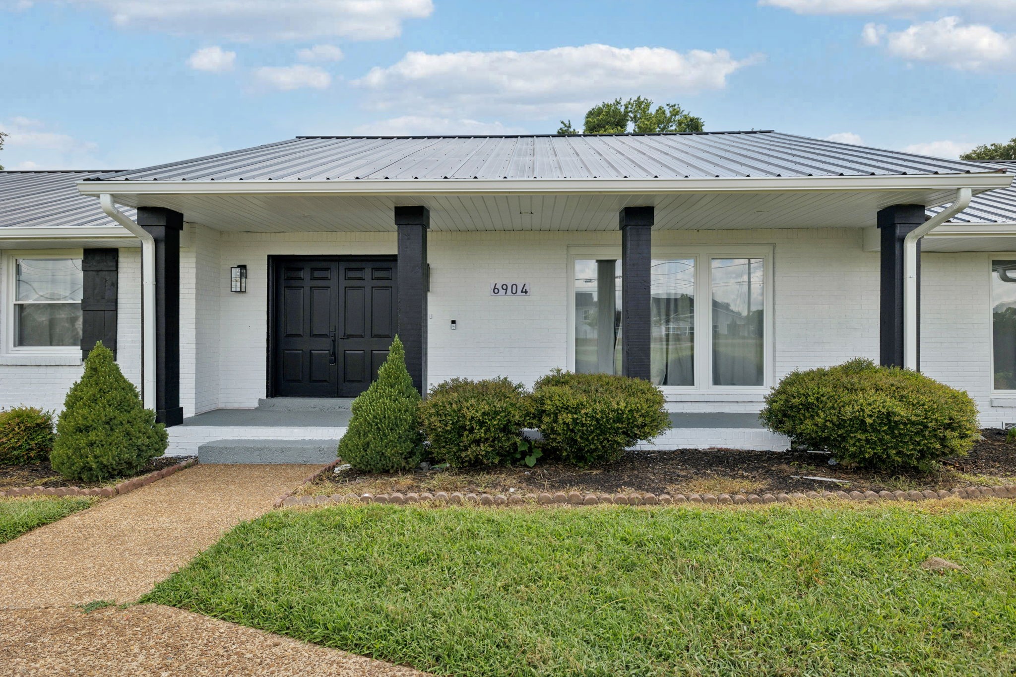 6904 Old Nashville Hwy