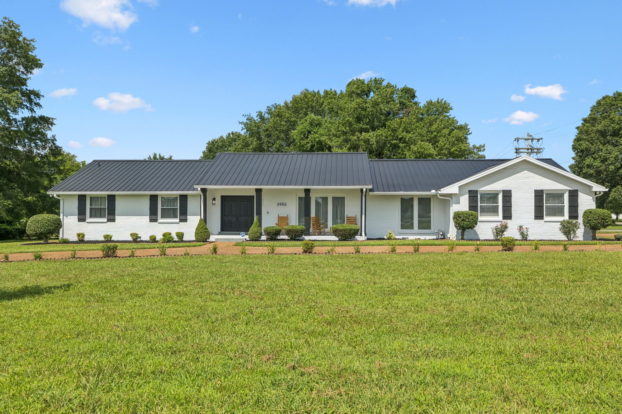 6904 Old Nashville Hwy