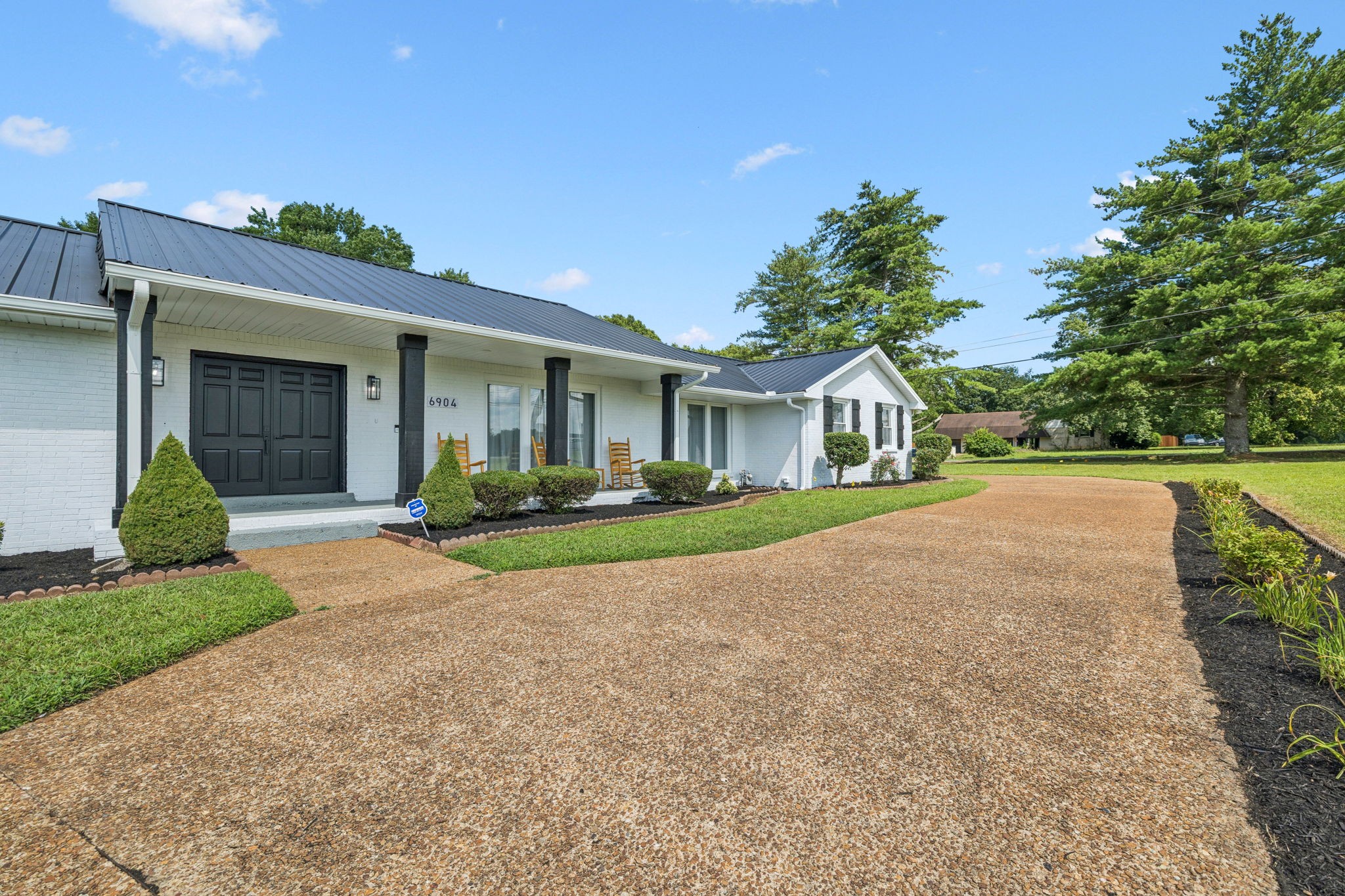 6904 Old Nashville Hwy