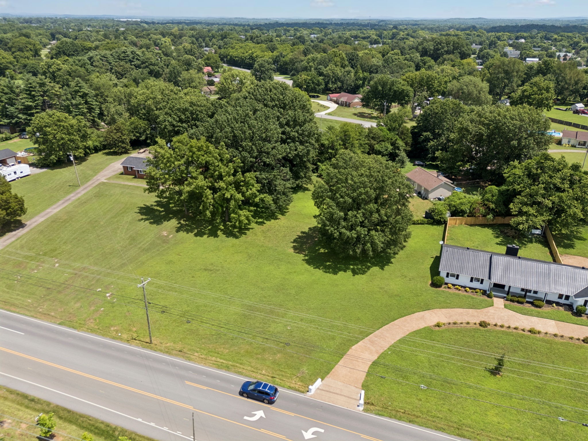 6904 Old Nashville Hwy