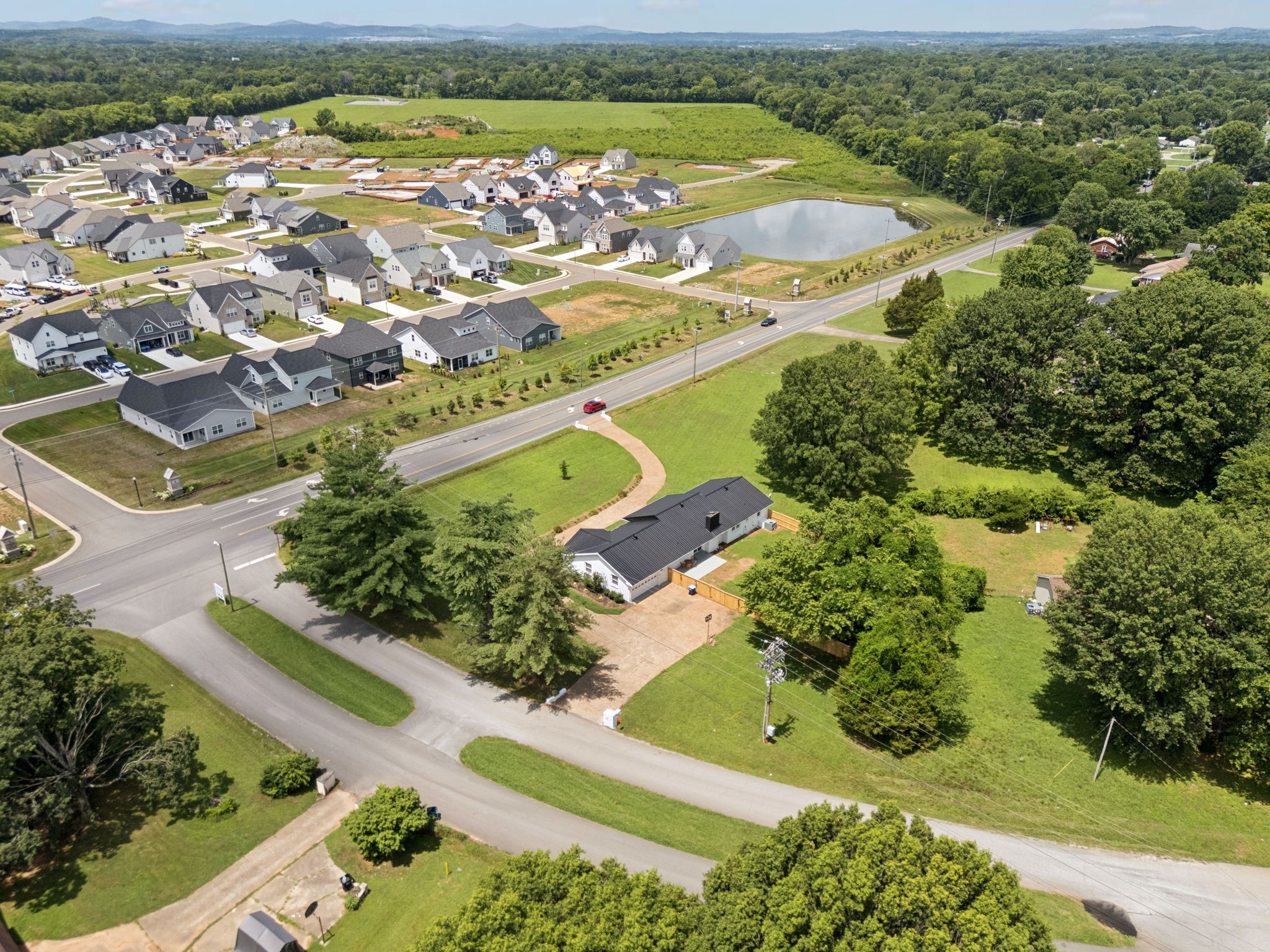 6904 Old Nashville Hwy