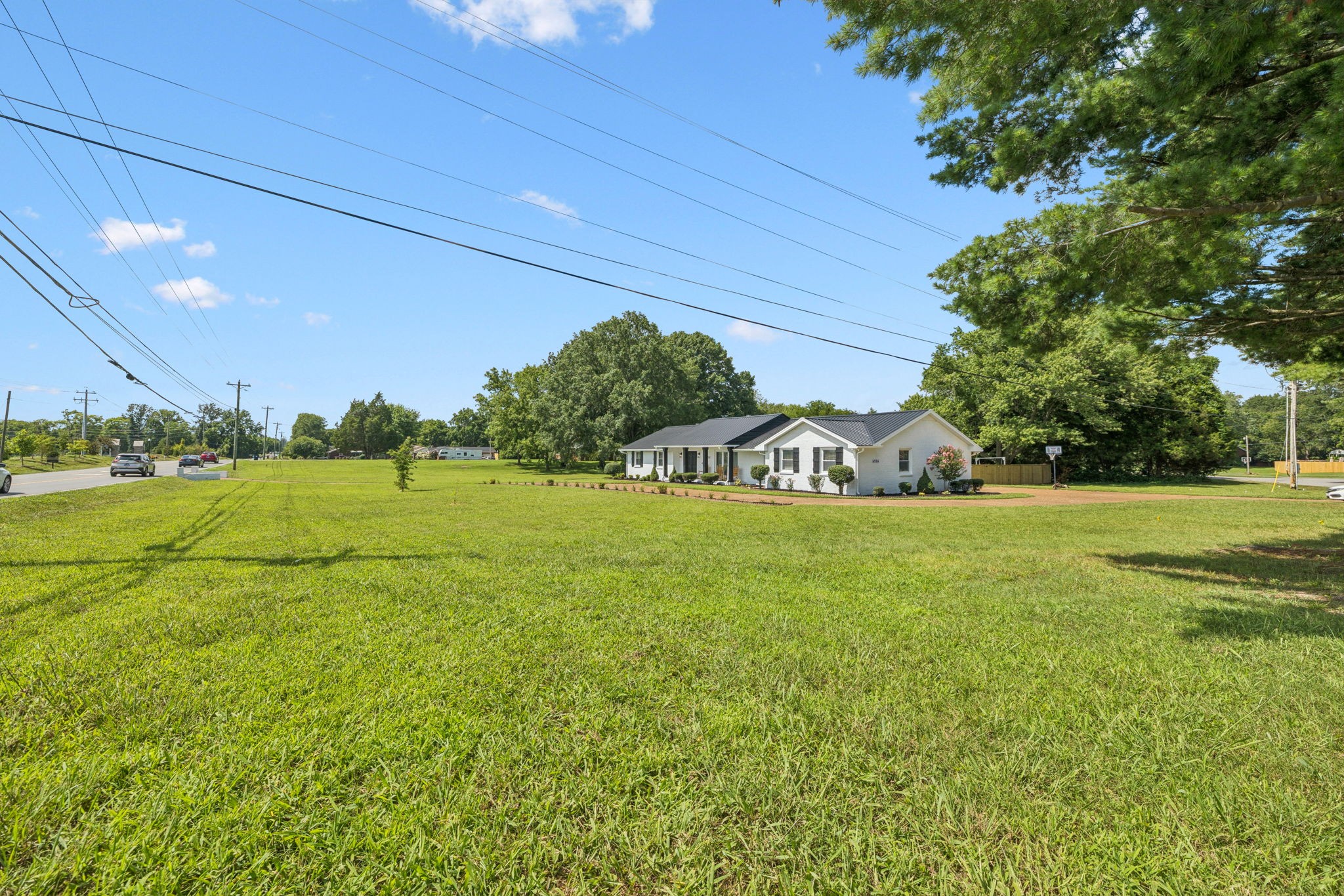 6904 Old Nashville Hwy