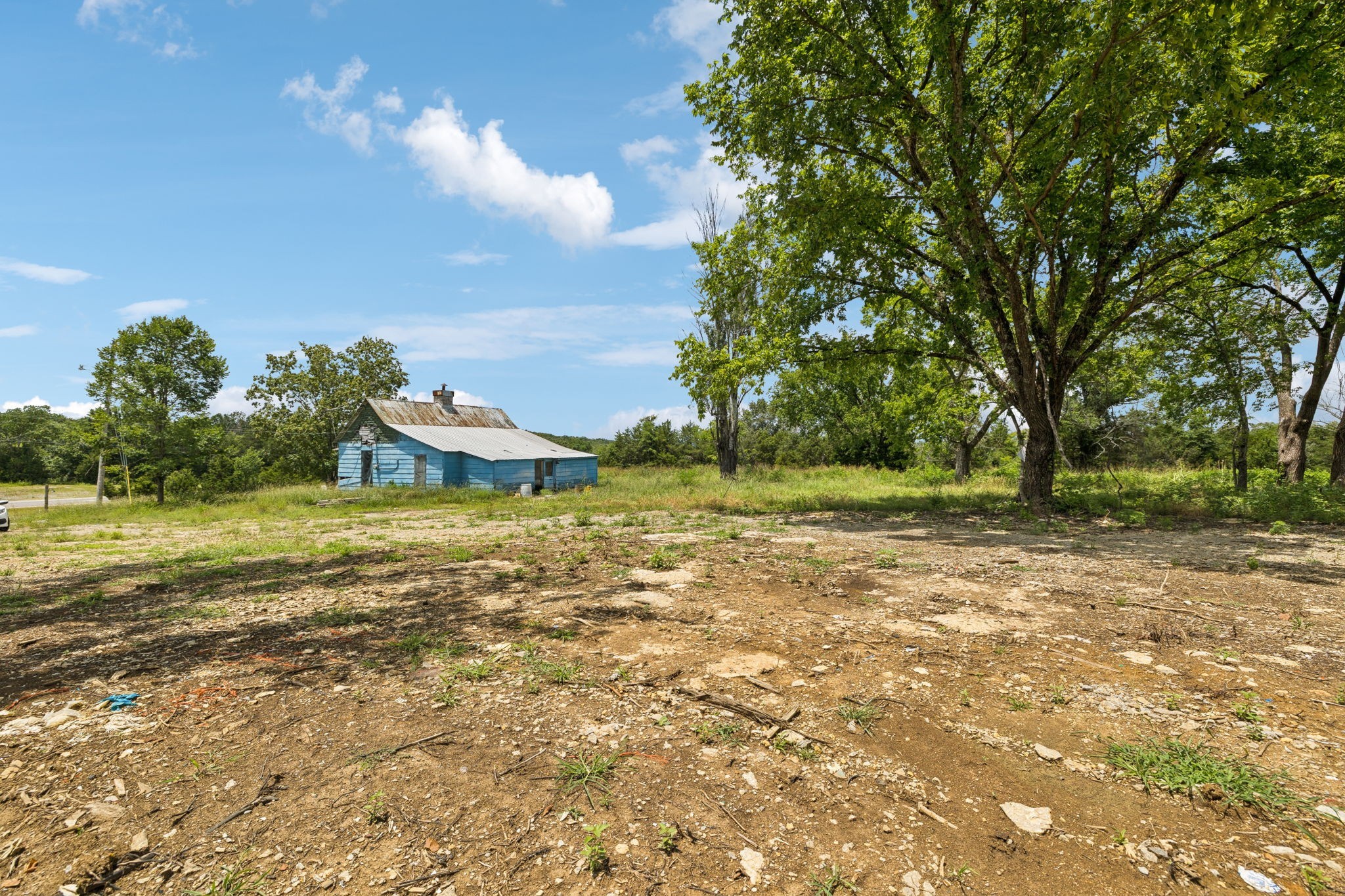 7665 Shelbyville Pike