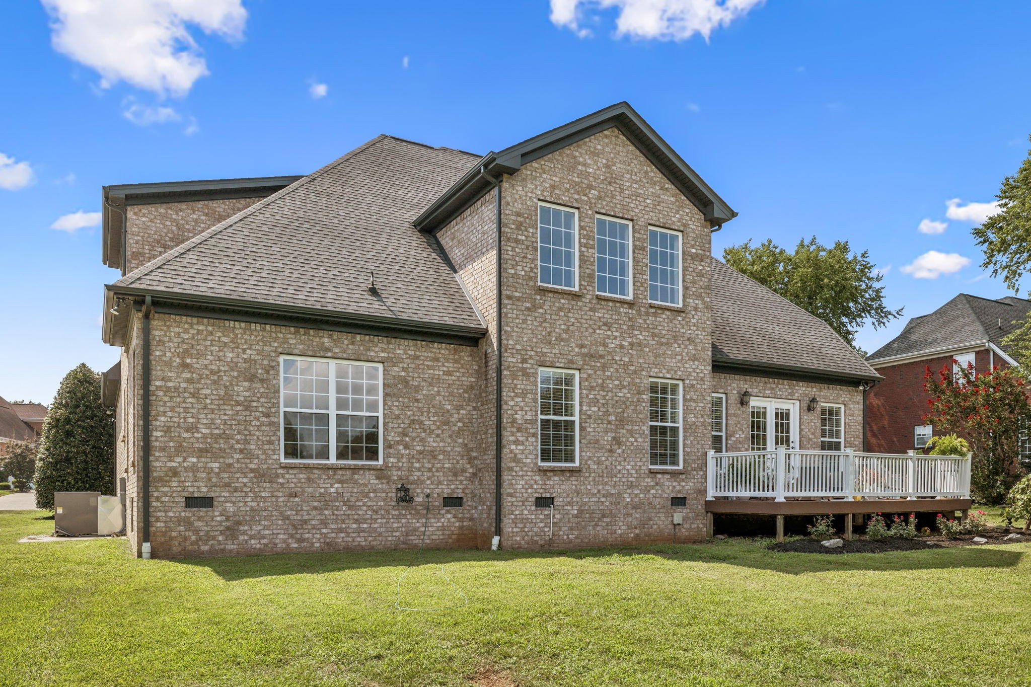 1316 Heather Pl