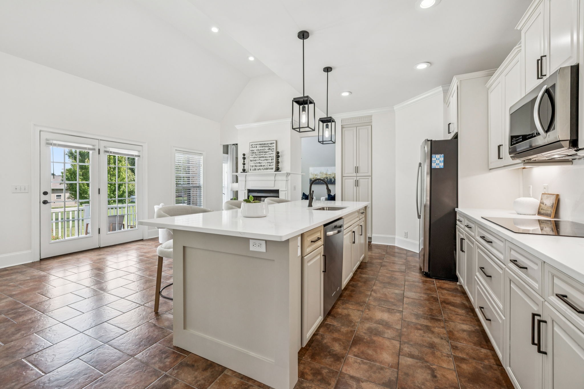 1316 Heather Pl