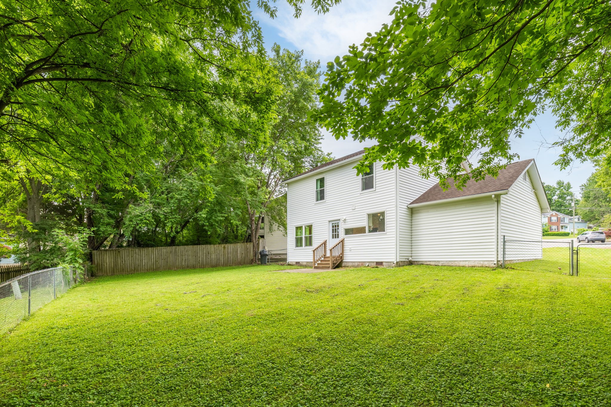 325 Brandiwood Ct