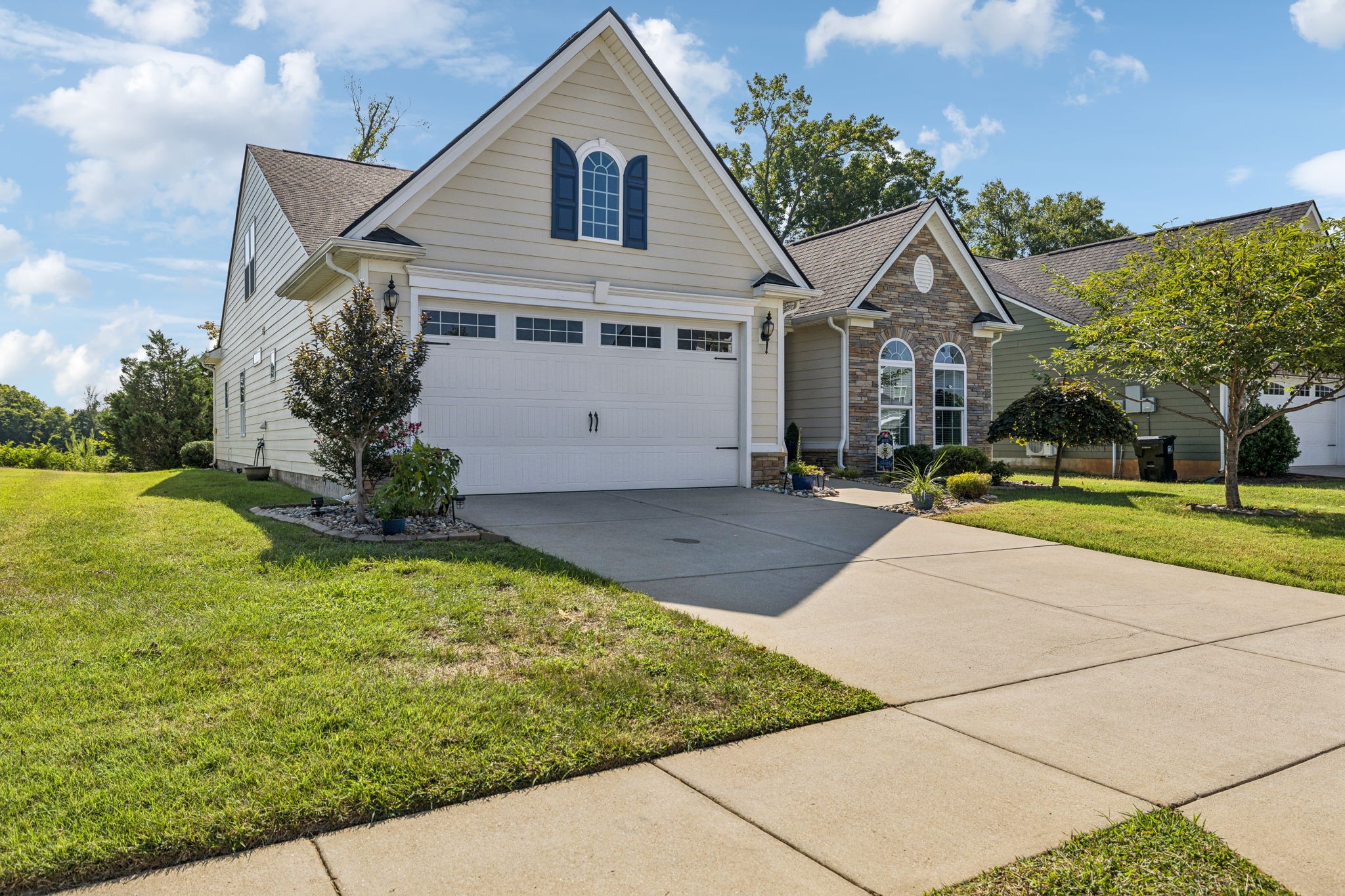 2722 Goose Creek Ln