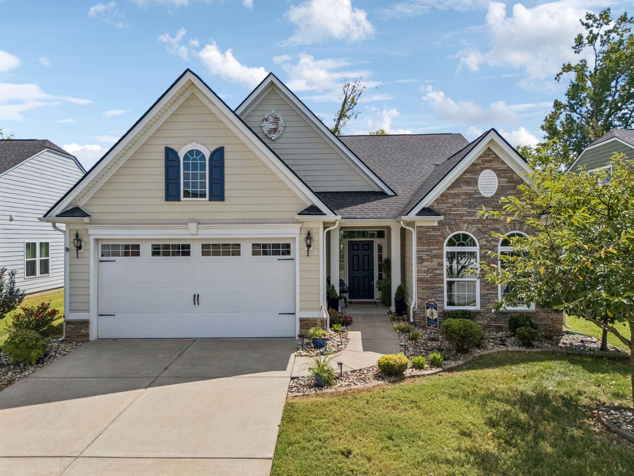 2722 Goose Creek Ln