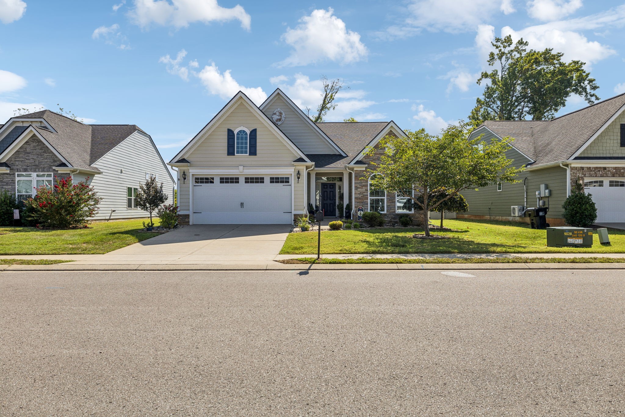 2722 Goose Creek Ln