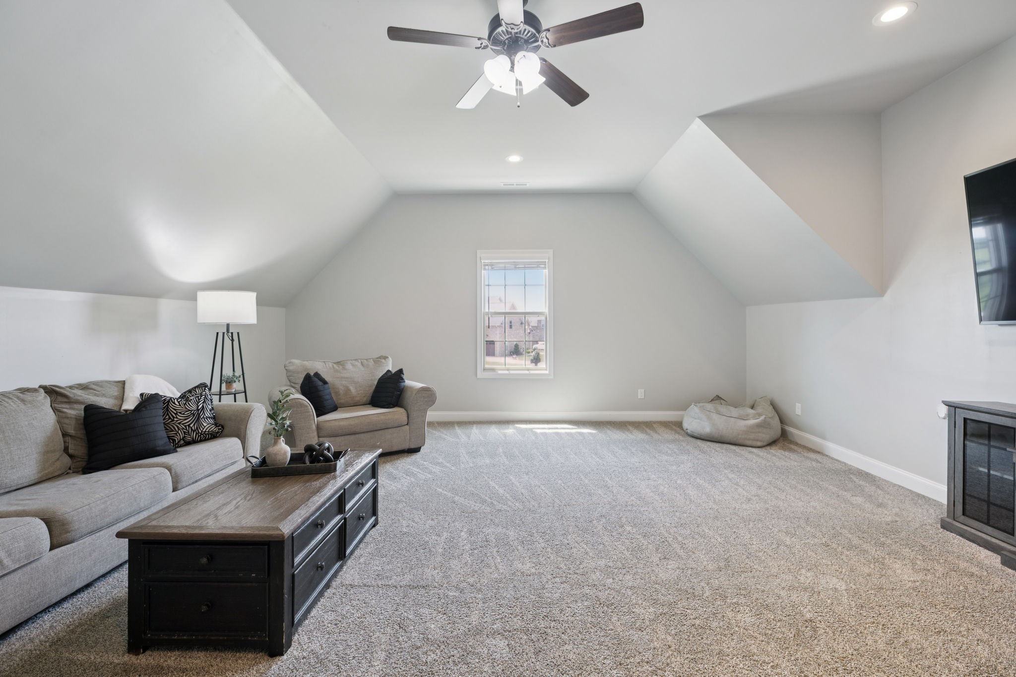 1513 Augusta Dr