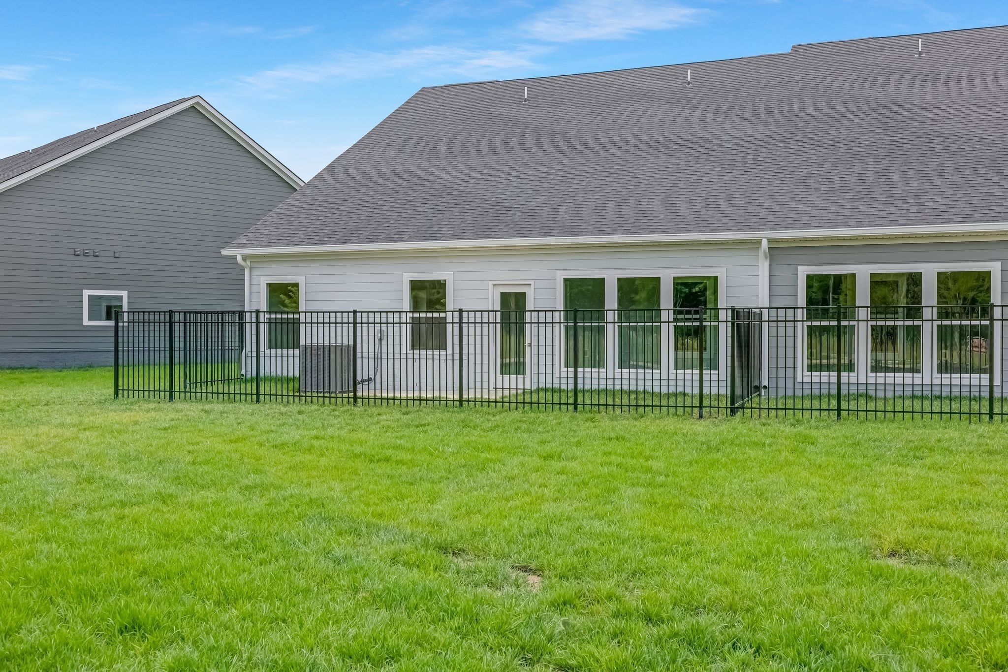 2032 Grace Johns Cir