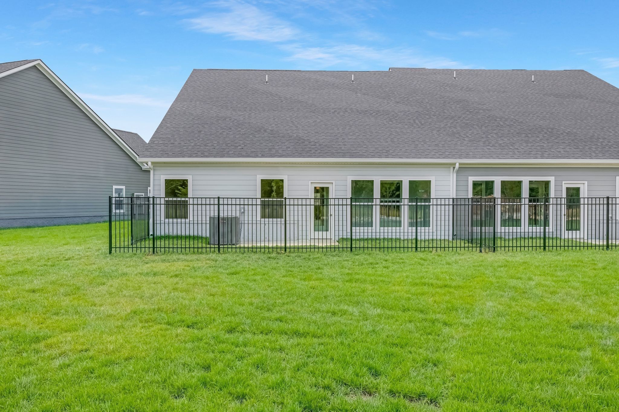 2032 Grace Johns Cir
