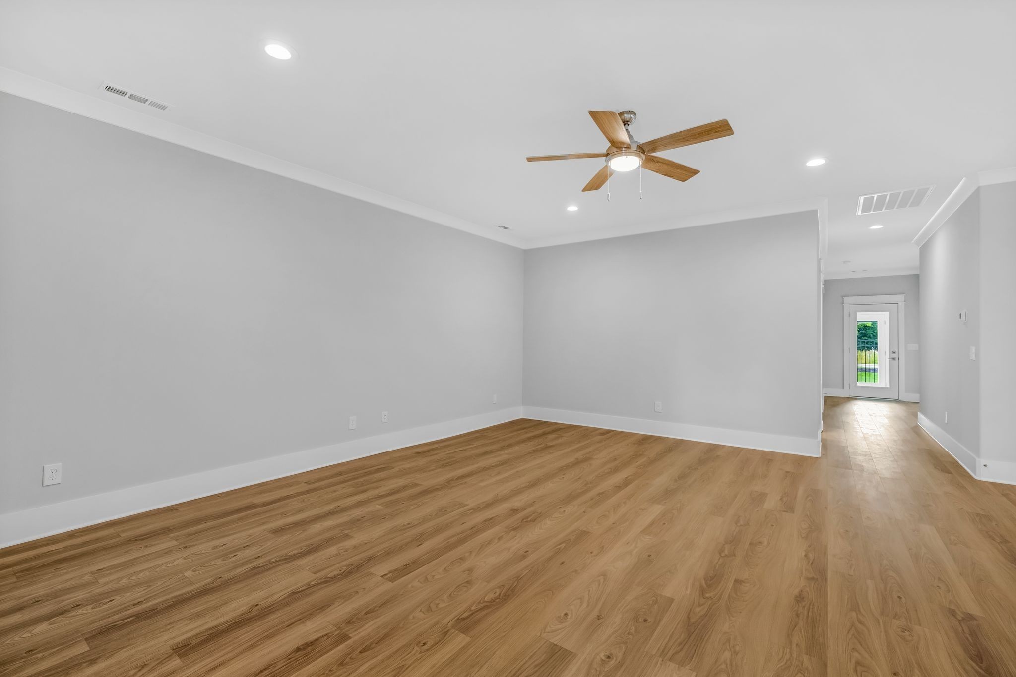 2032 Grace Johns Cir