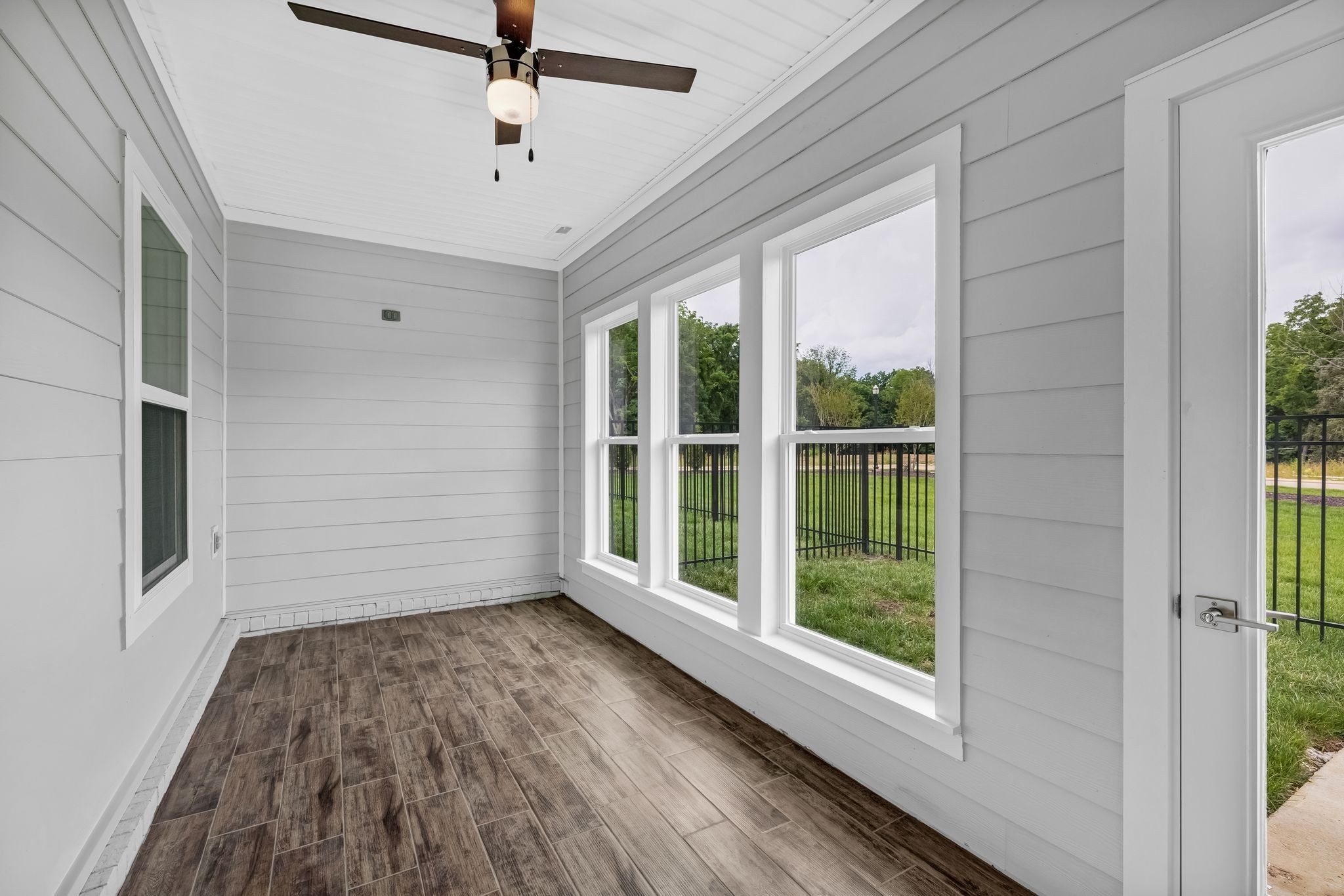 2032 Grace Johns Cir