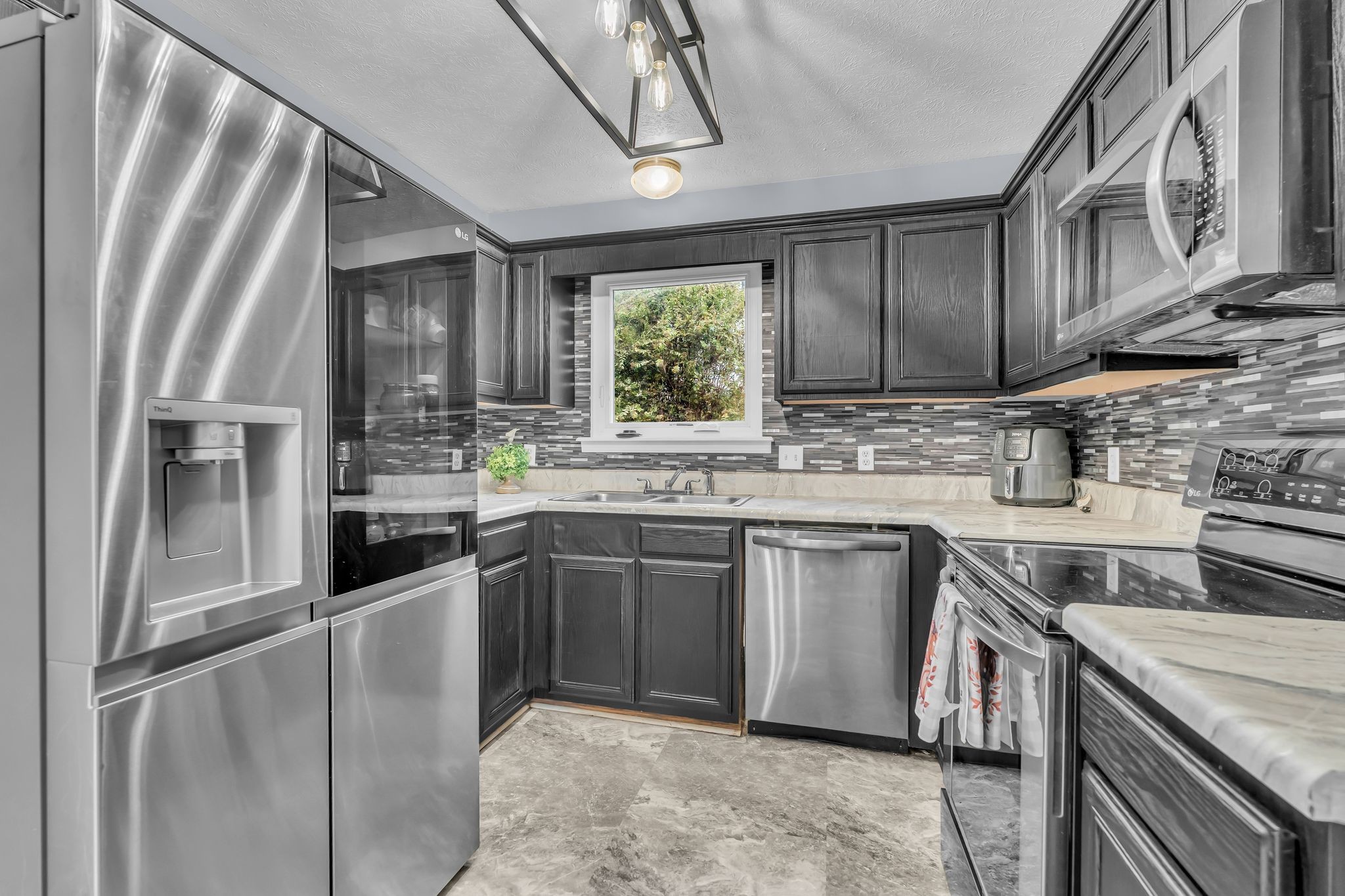 104 Mallow Dr