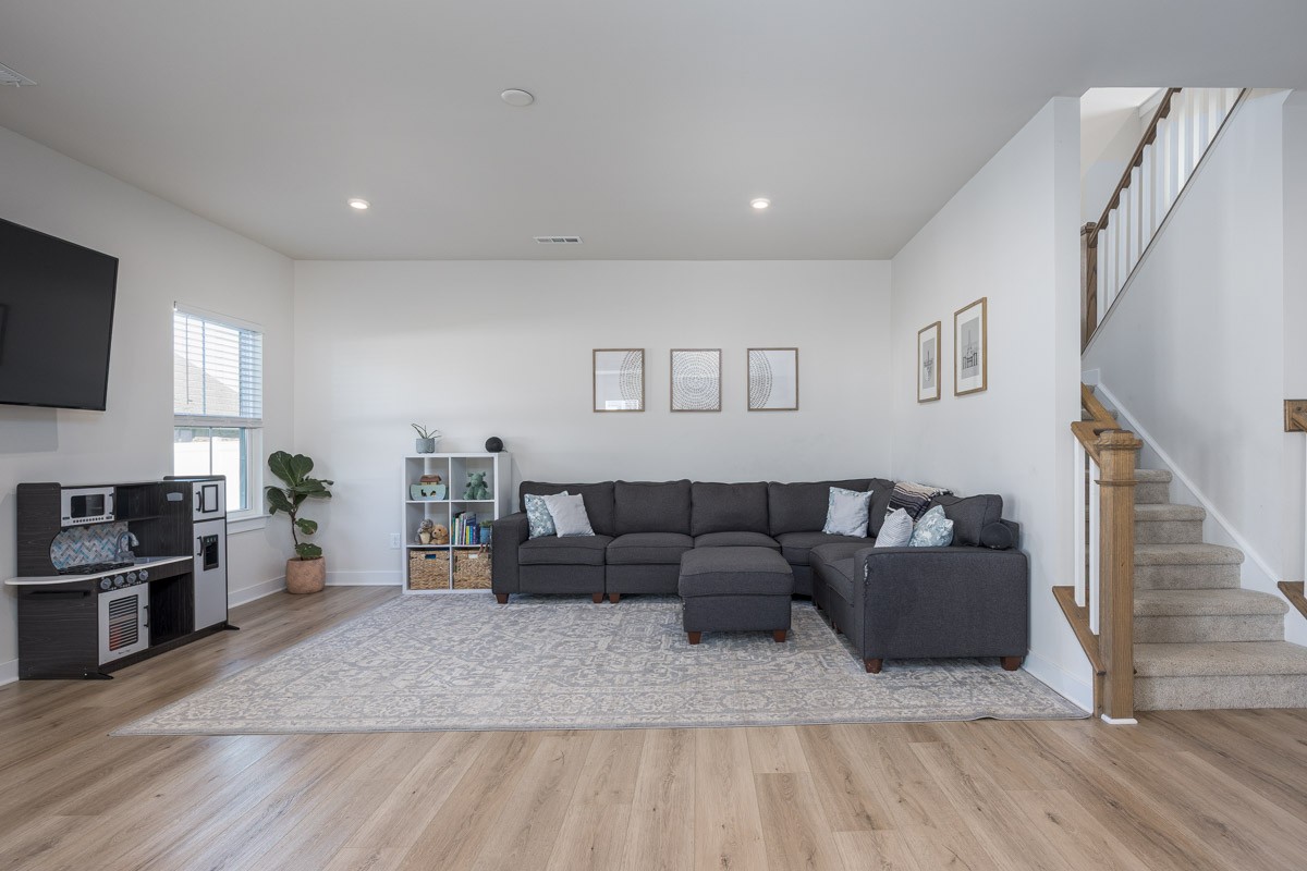 3232 Firerock Dr