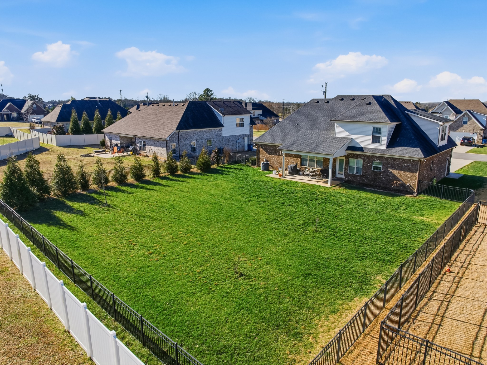 1008 Ash Ridge Rd