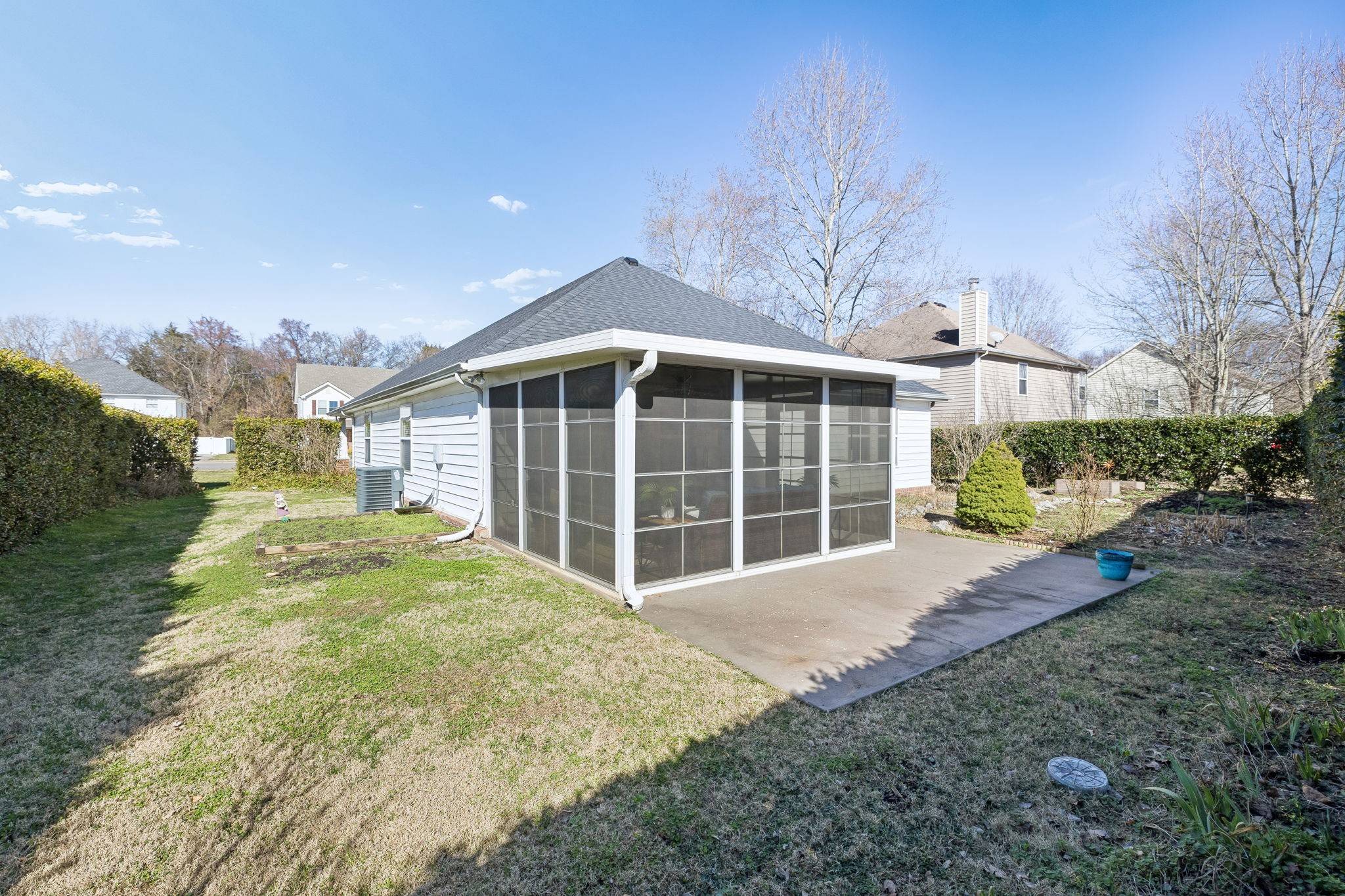 5433 Middlebury Dr