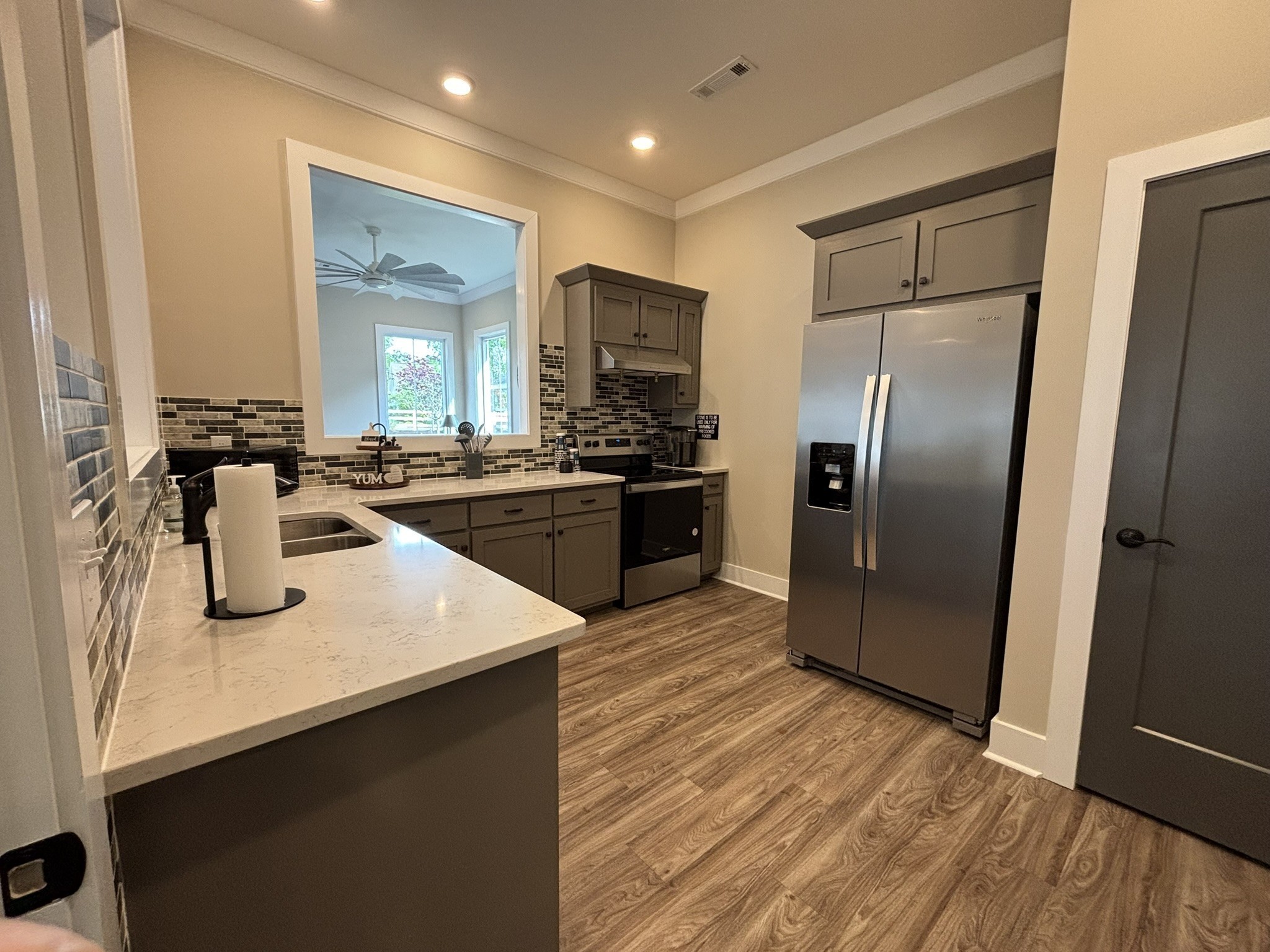 519 Rohan Dr