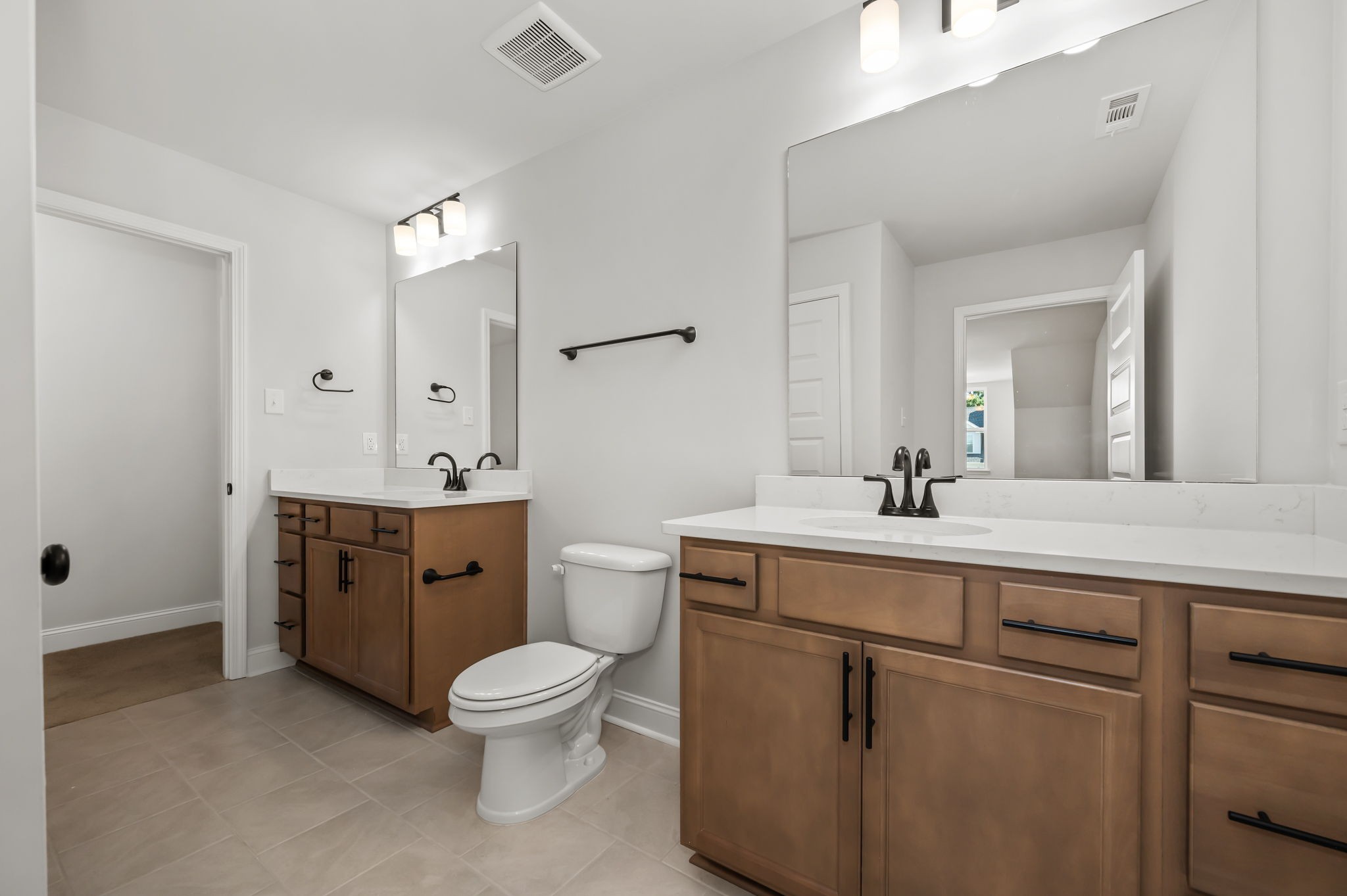519 Rohan Dr
