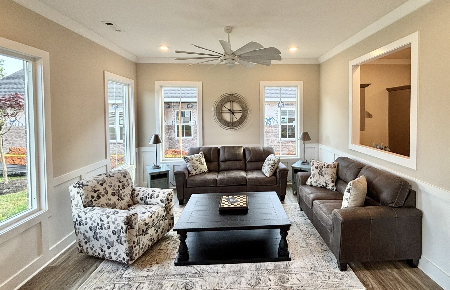 519 Rohan Dr