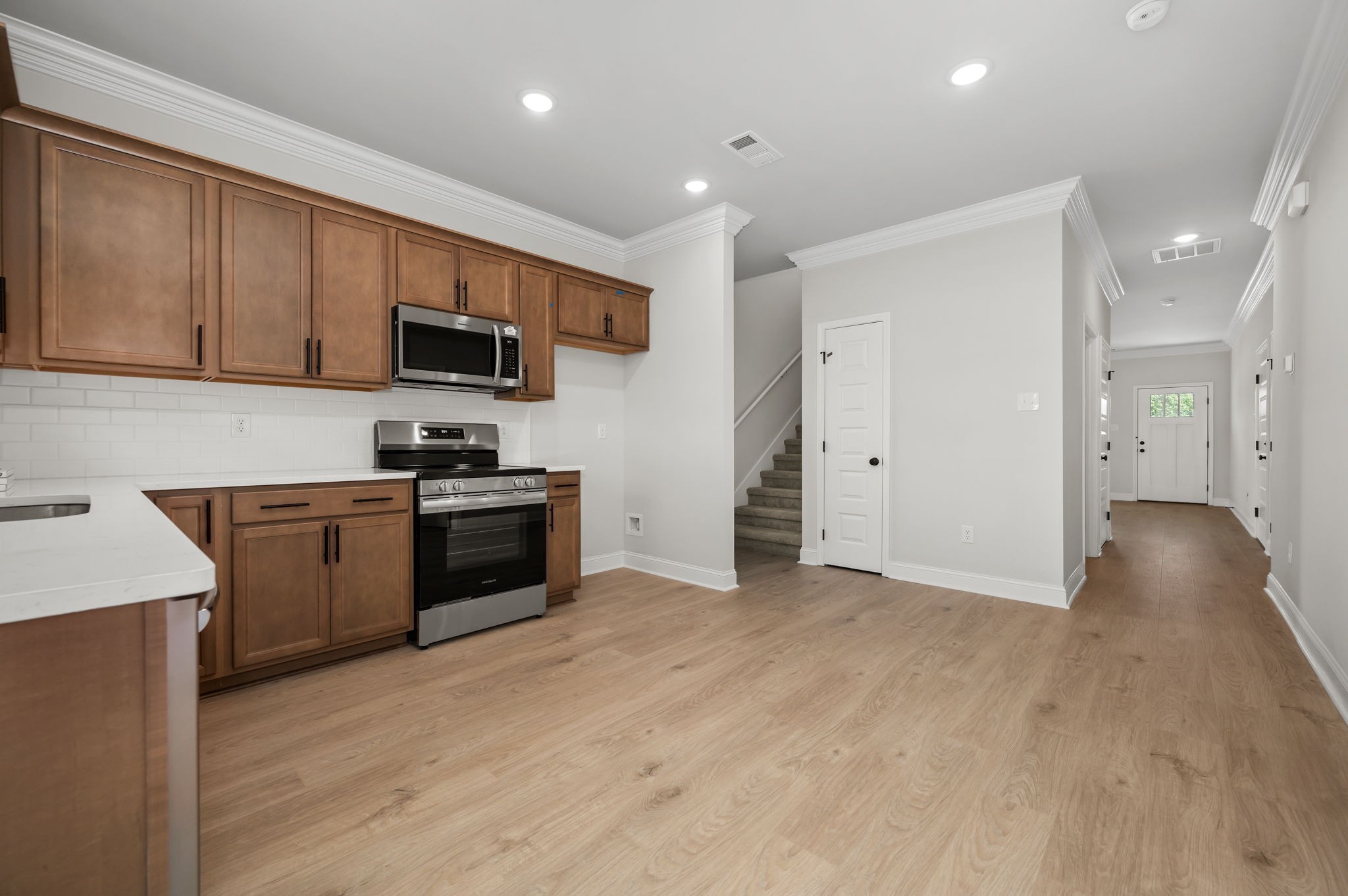 519 Rohan Dr